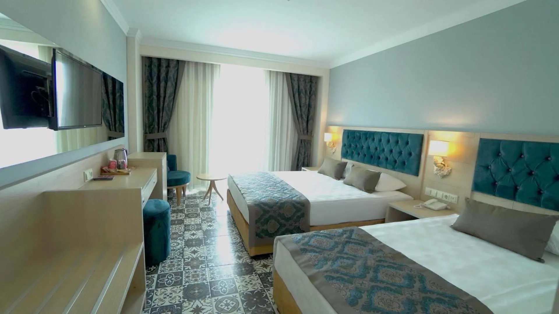 Bed in Dream World Palace