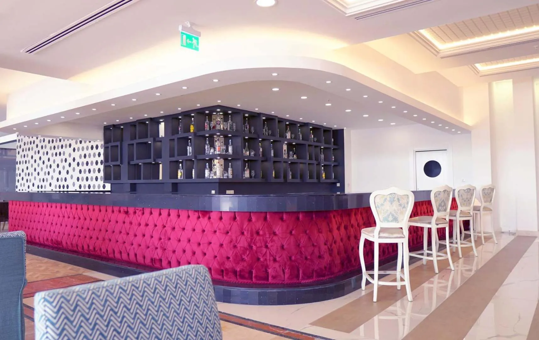 Lounge or bar in Dream World Palace