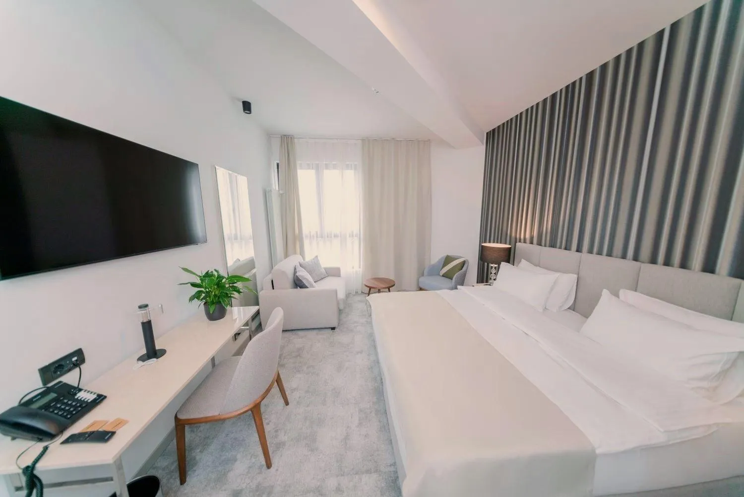 Photo of the whole room, Bed in Botanica Residence