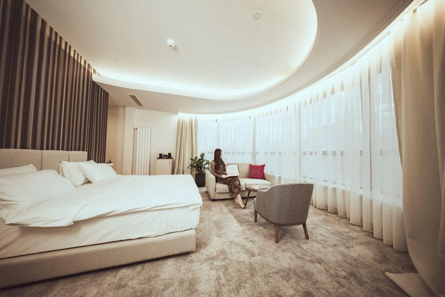 Photo of the whole room, Bed in Botanica Residence