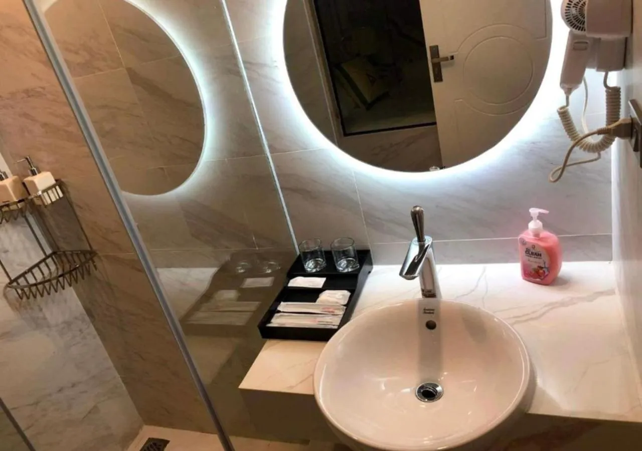 Shower in NDC MISA Hotel