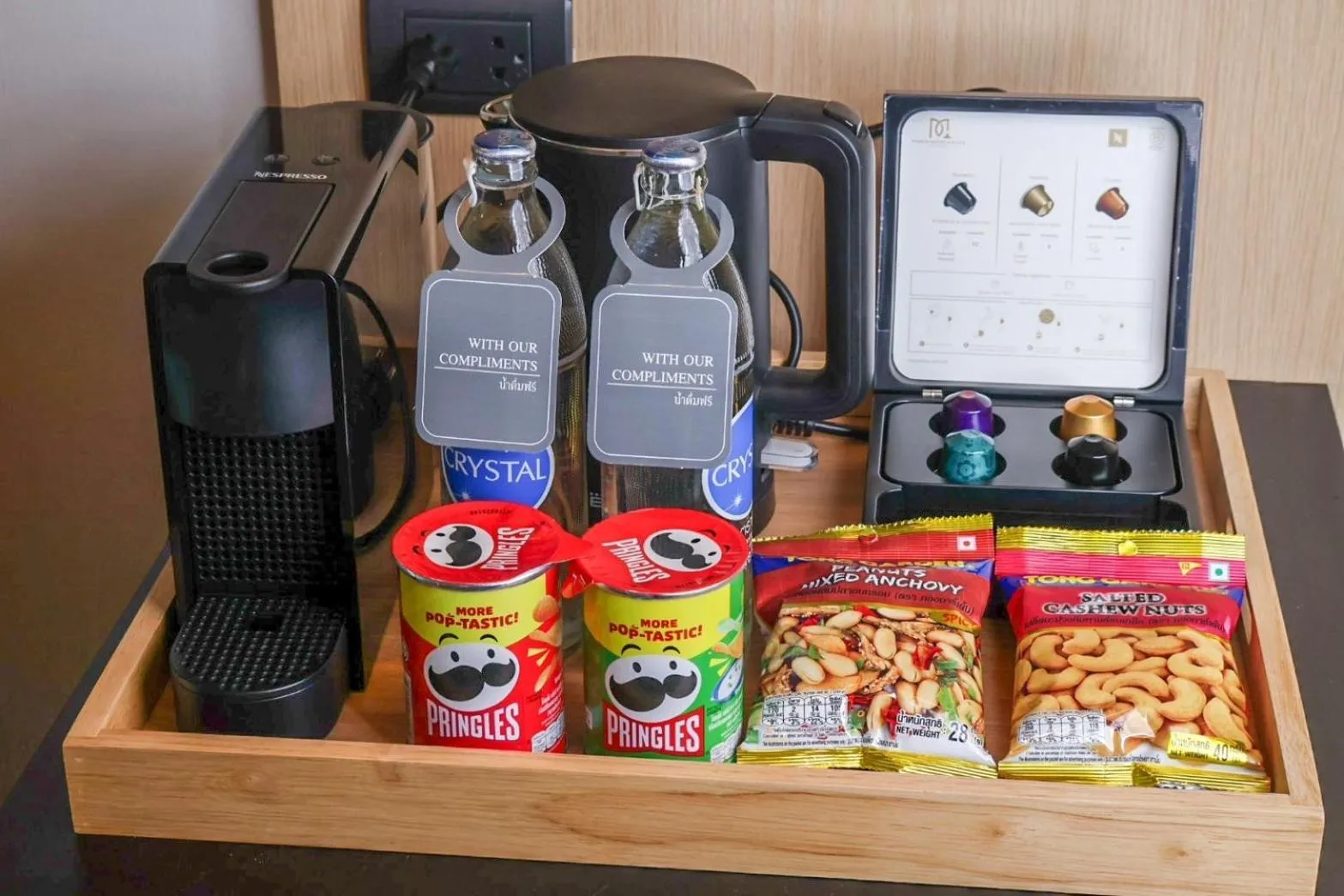 Coffee/tea facilities in March Hotel & Suite Riverside