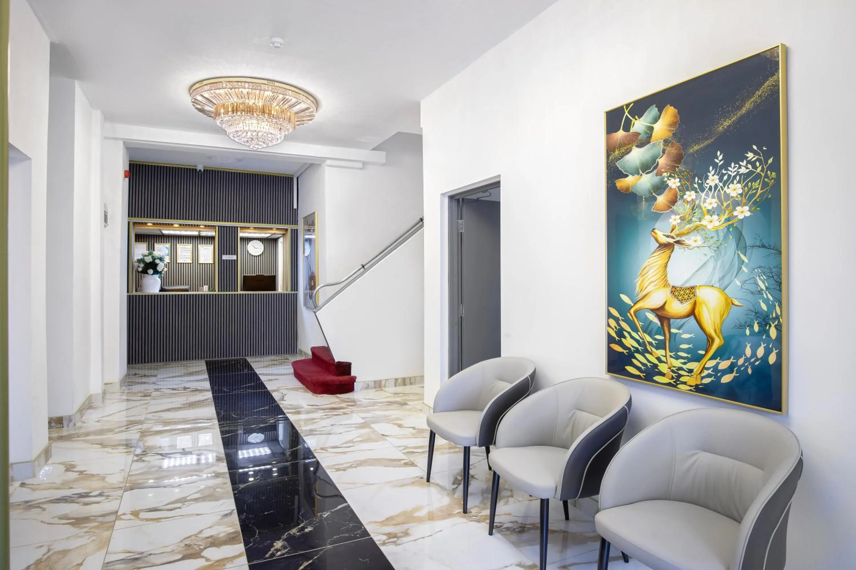 Lobby or reception in Empire Inn