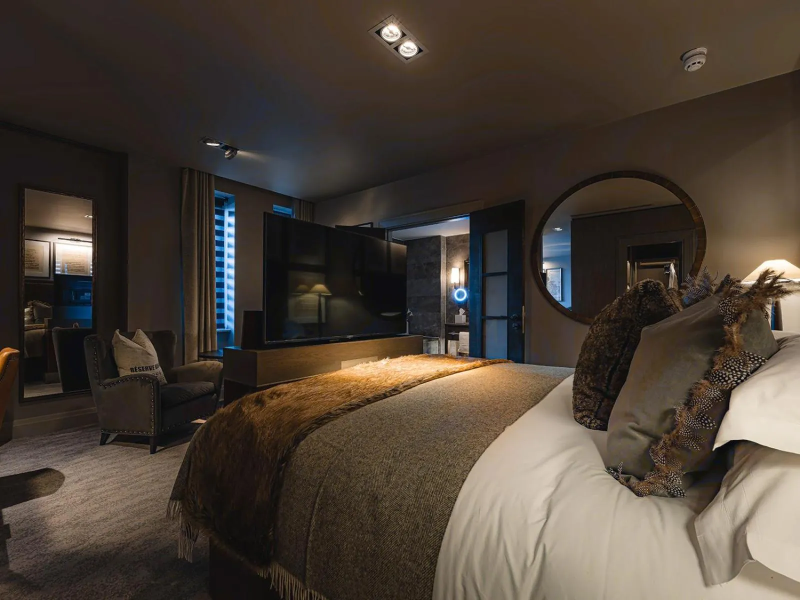 TV and multimedia, Bed in Dakota Newcastle