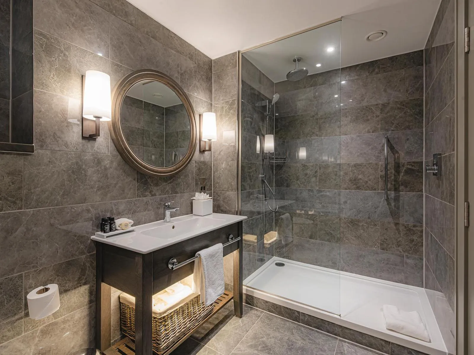 Shower in Dakota Newcastle