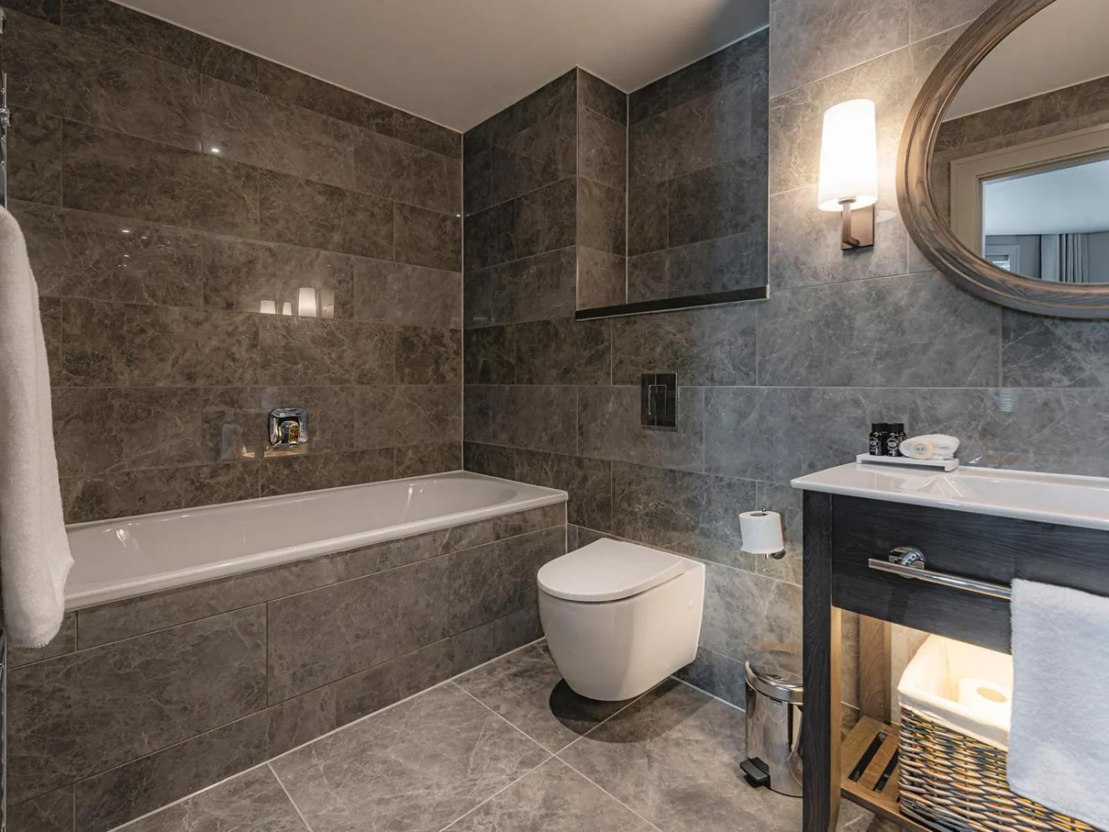 Shower in Dakota Newcastle