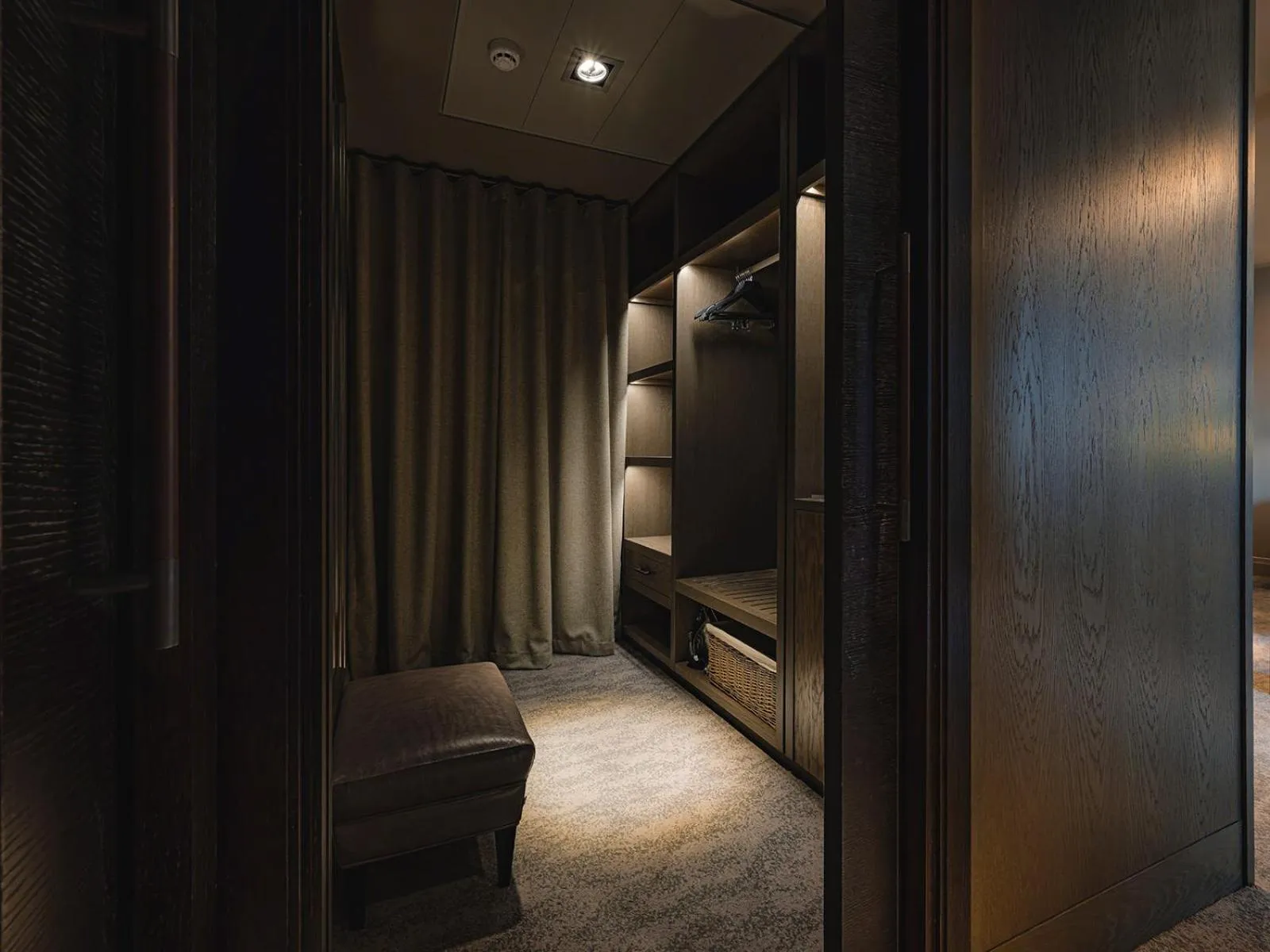 wardrobe in Dakota Newcastle