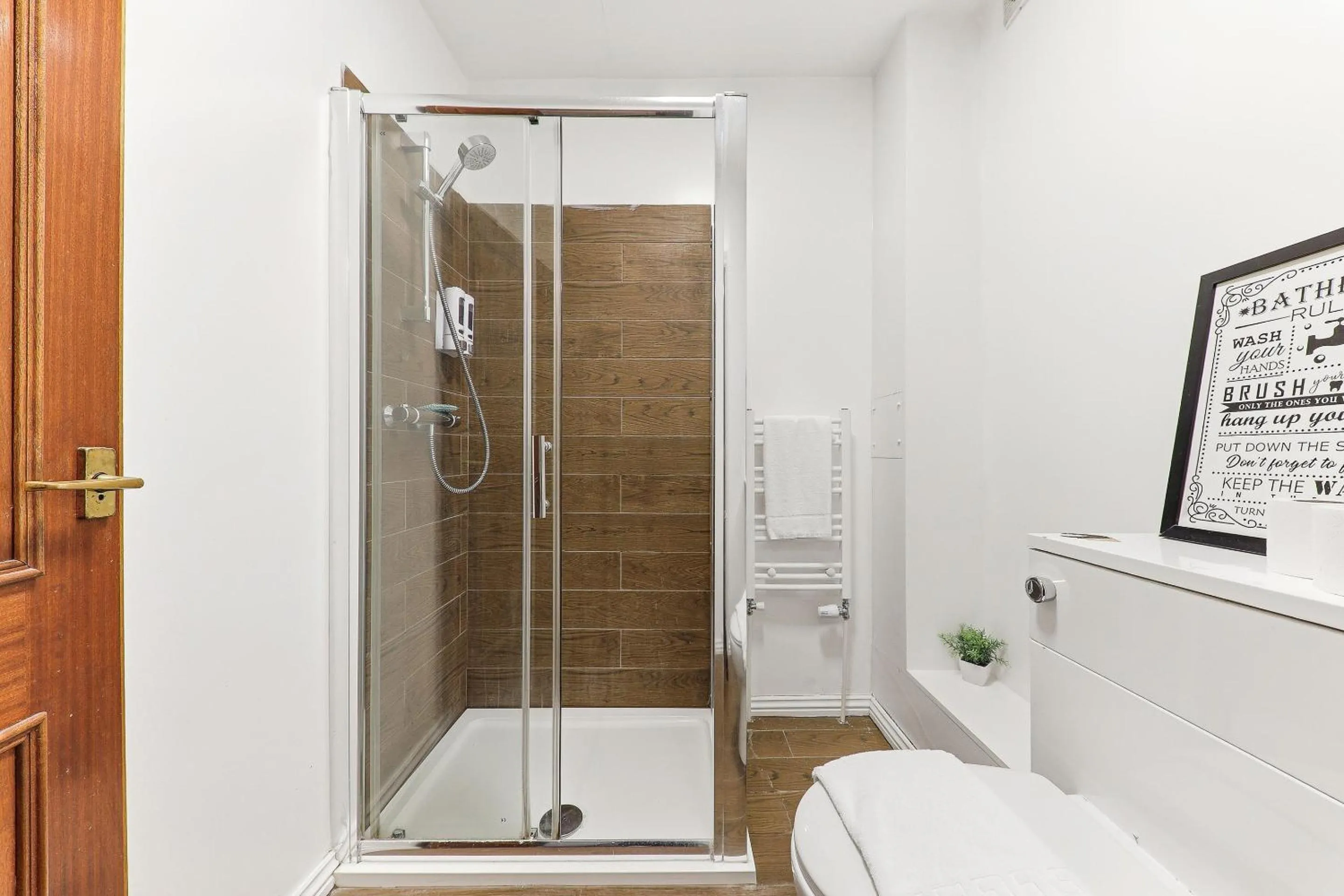 Bathroom in Hayy Studios at Castleford