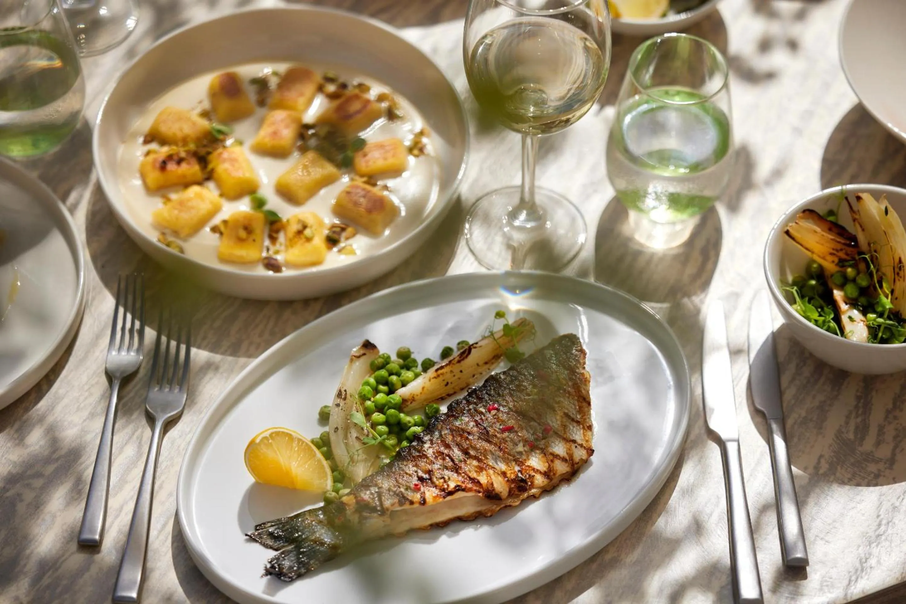 Restaurant/places to eat in Ikos Oceania