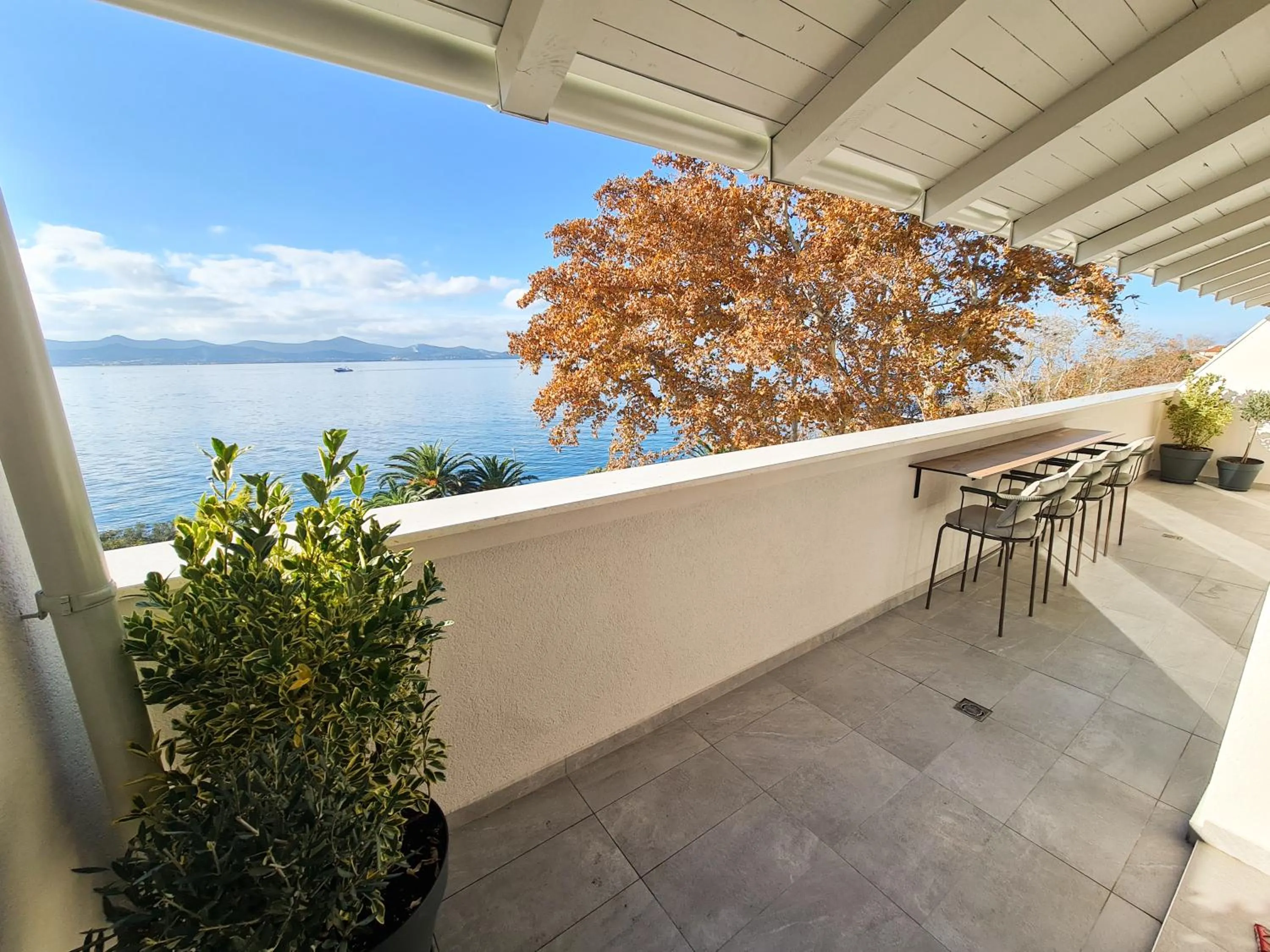 Pied-à-terre by Belmont Realty