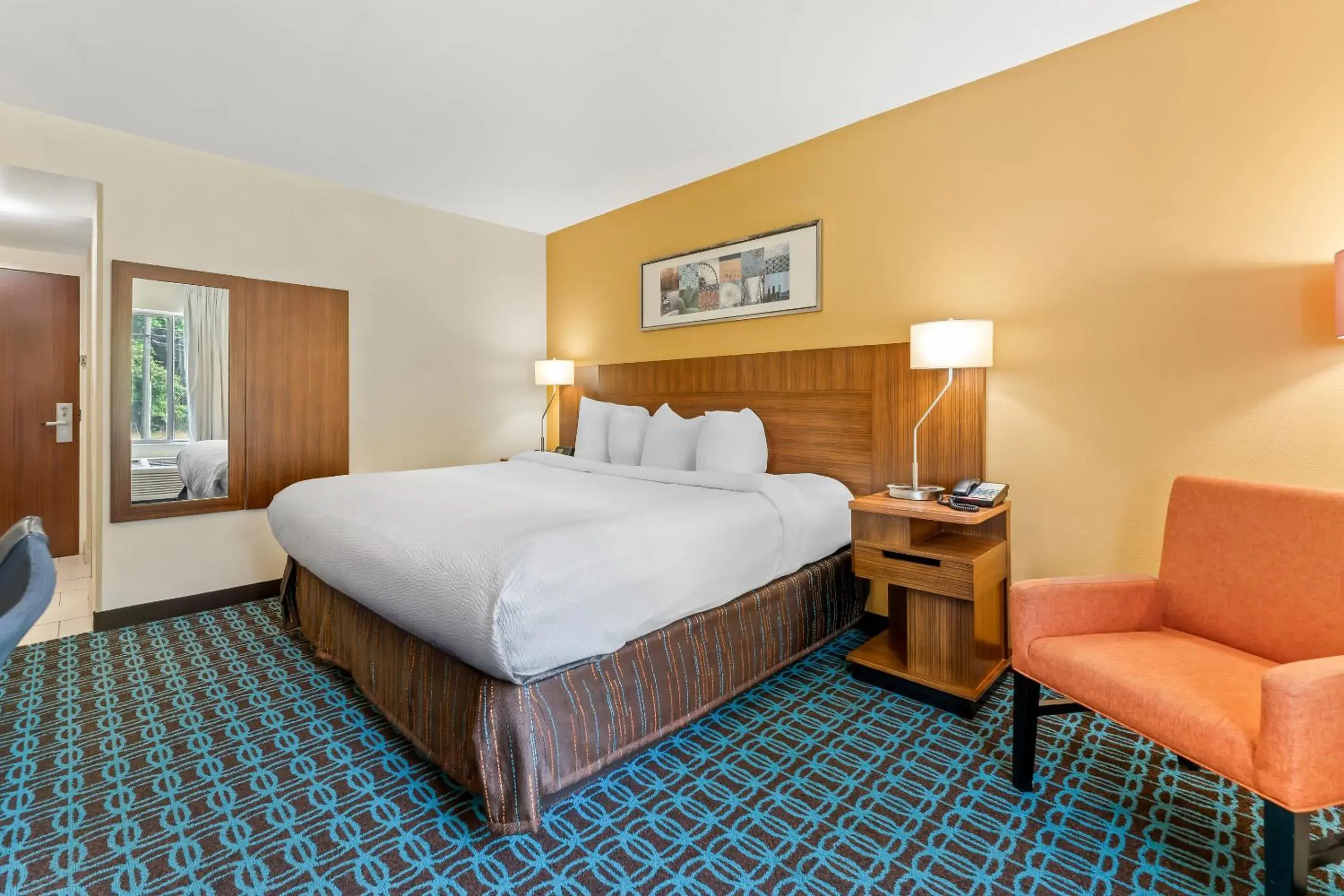 Photo of the whole room in Rodeway Inn Photo of the whole room in Rodeway Inn