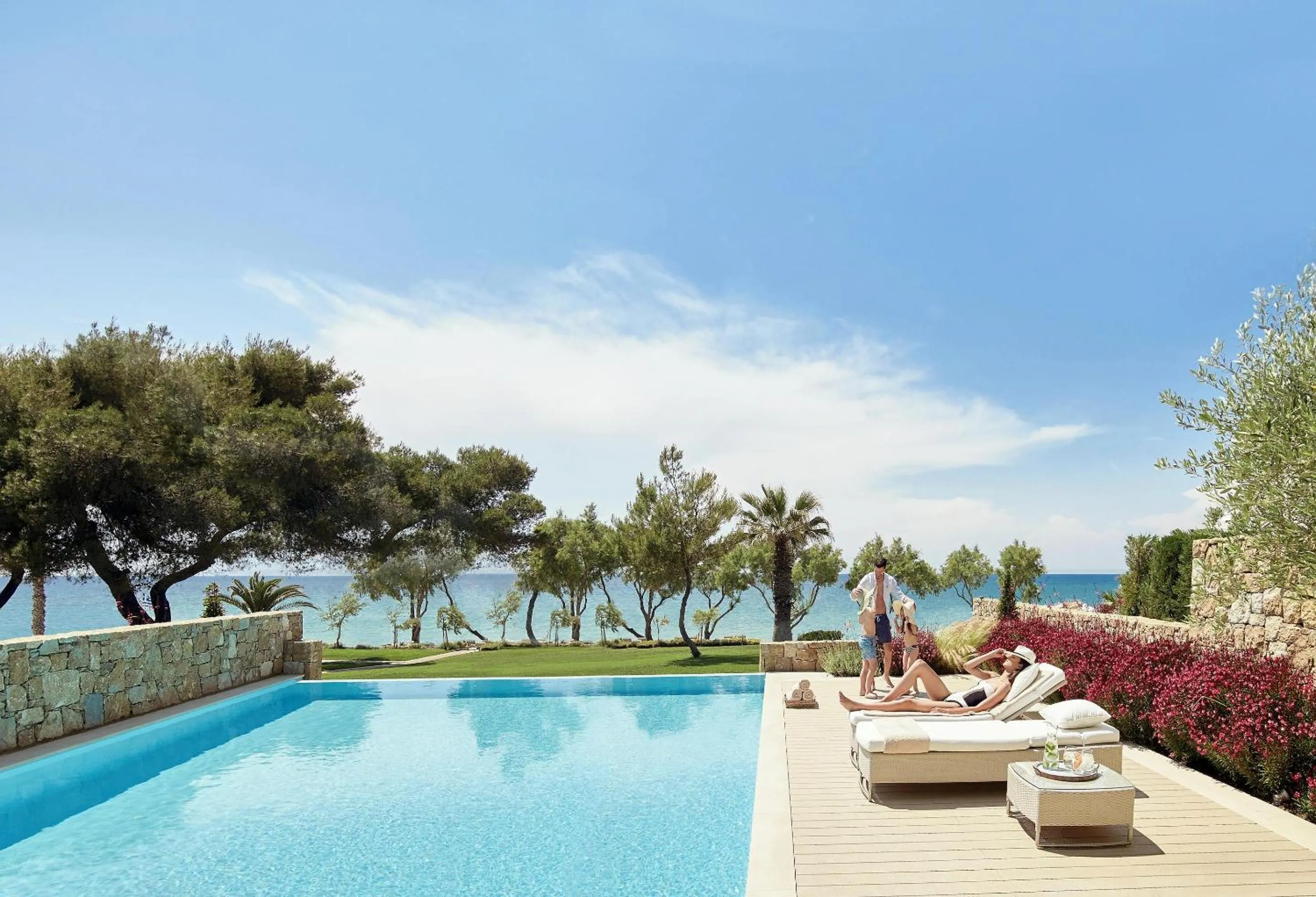 Photo of the whole room in Sani Club