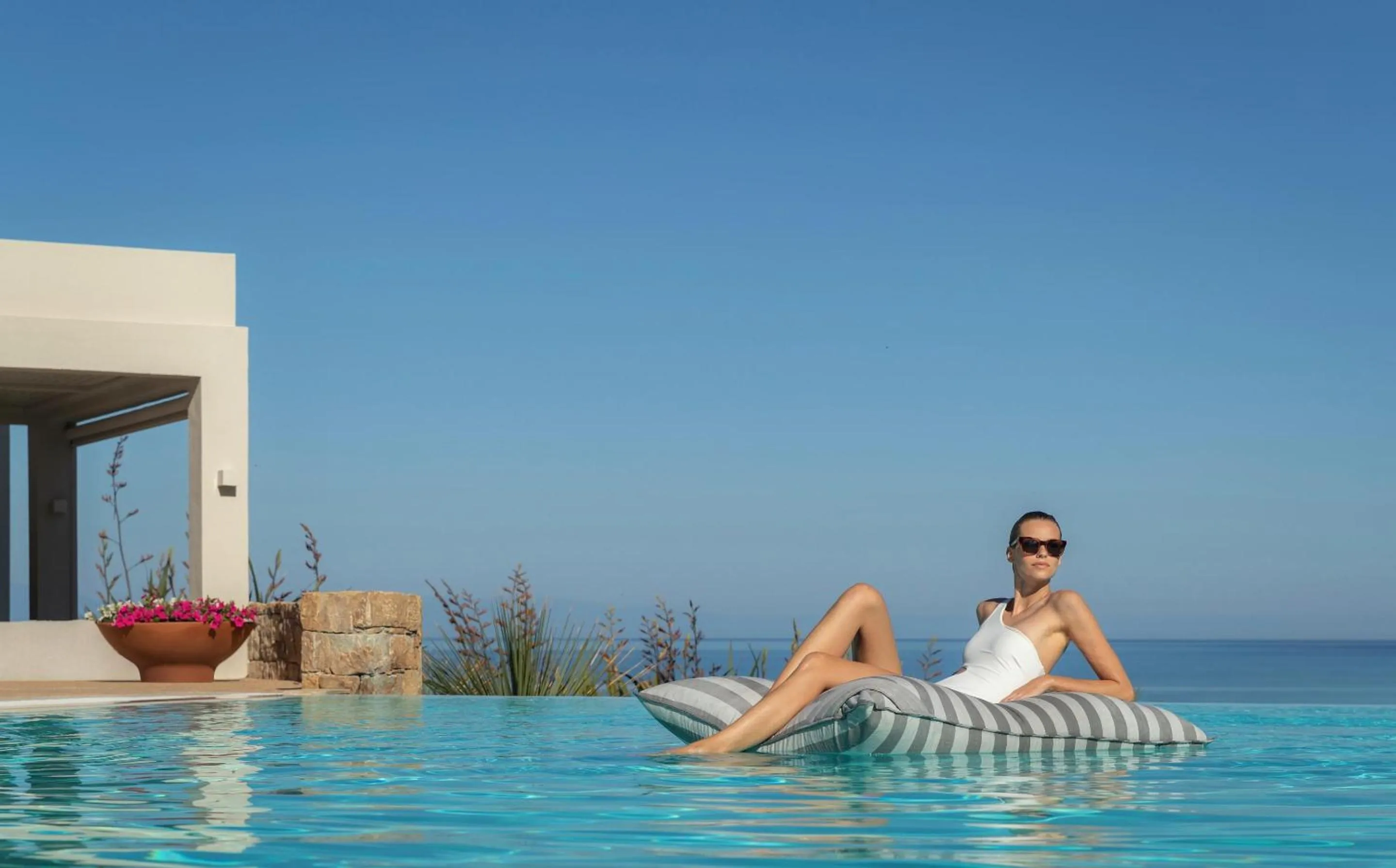 Swimming pool in Sani Club