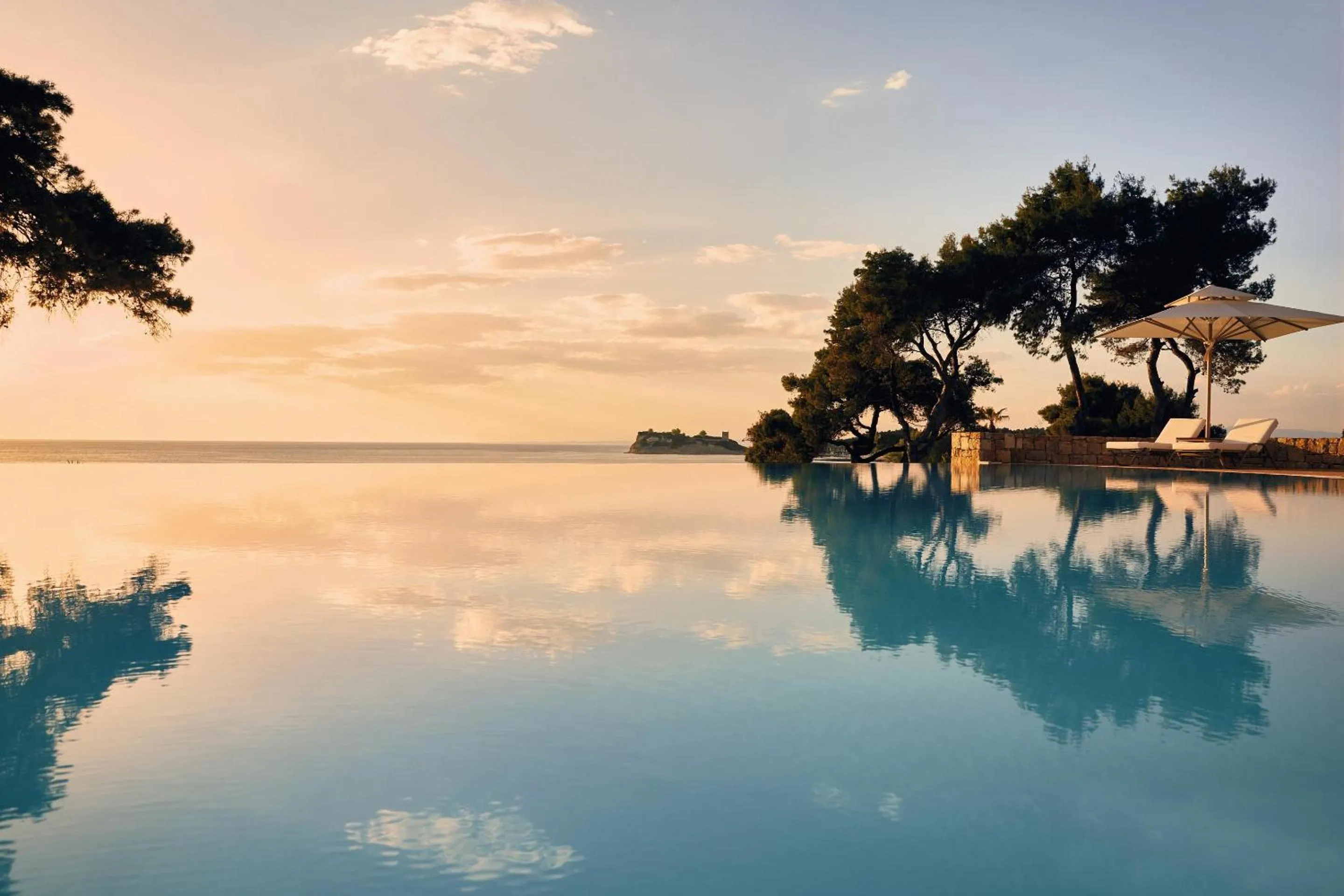 Swimming pool in Sani Club