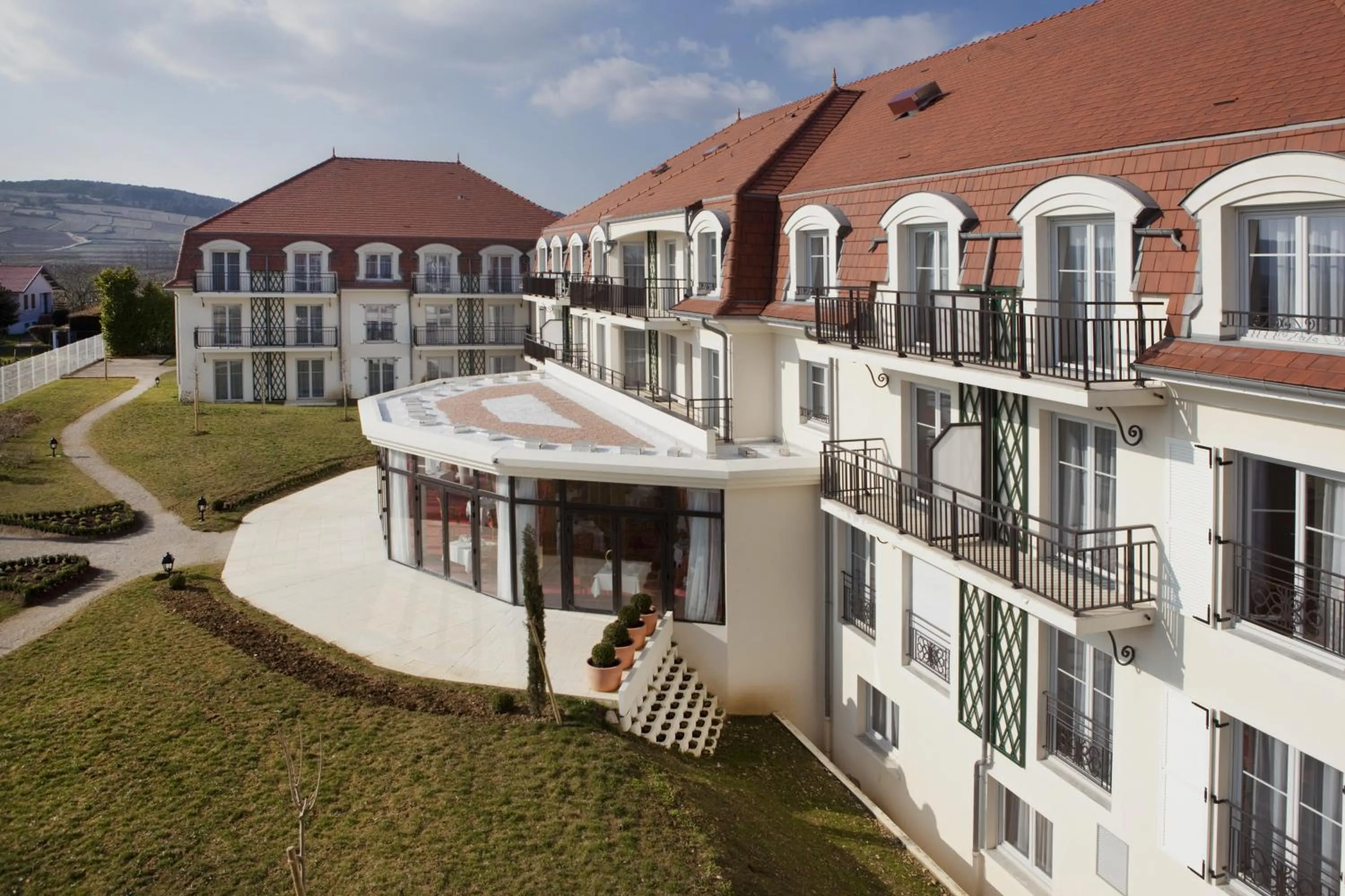 Garden in Medicis Home Beaune