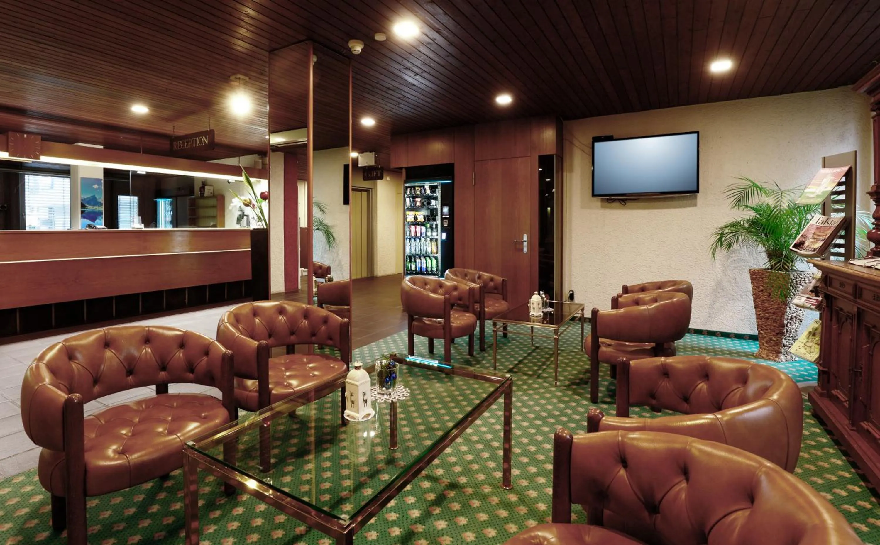 Lobby or reception in Hotel Thurgauerhof Self-Check-in