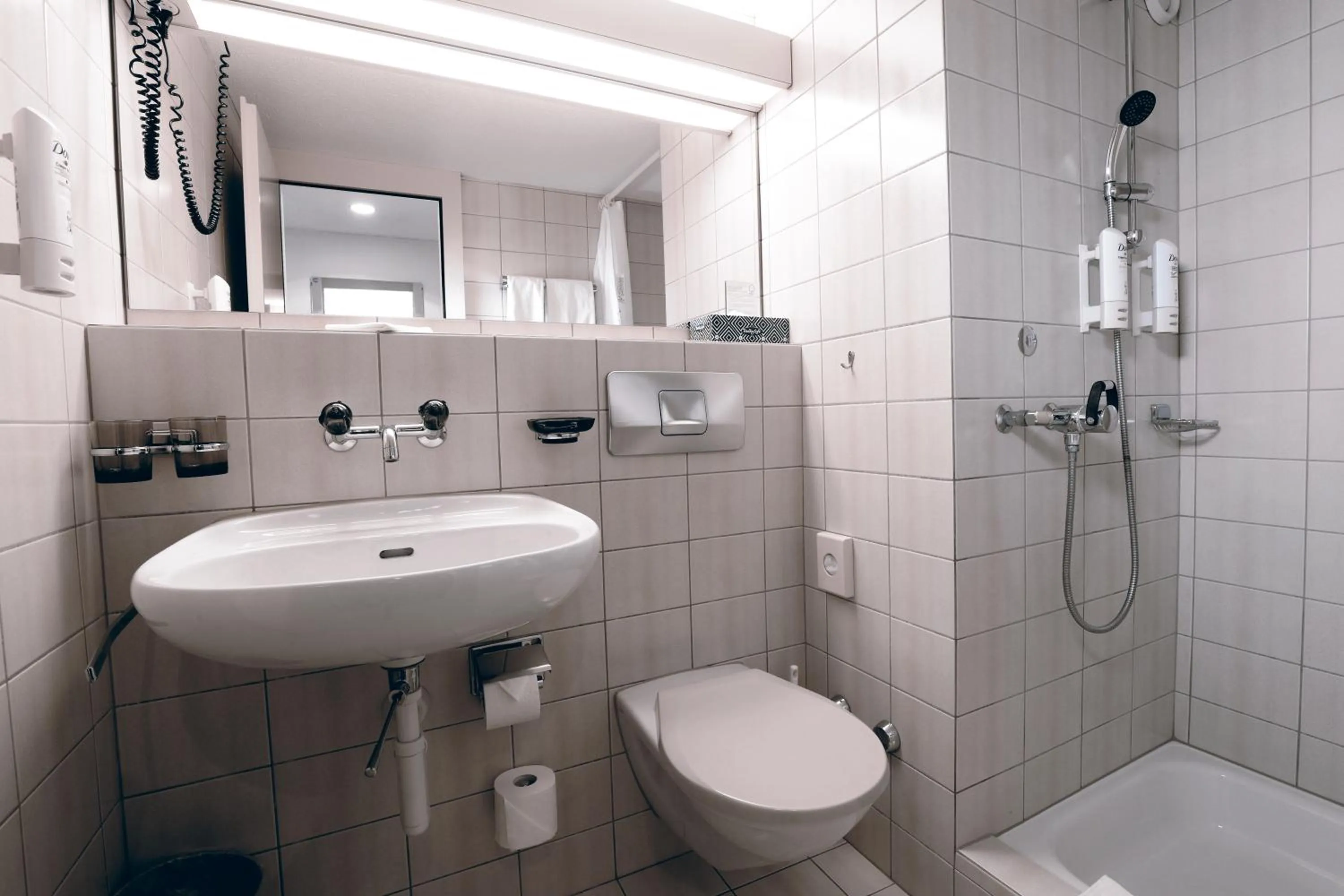 Shower in Hotel Thurgauerhof Self-Check-in