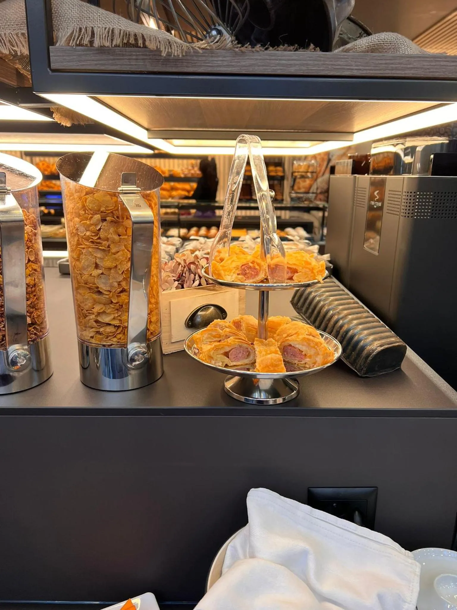 Buffet breakfast in Hotel Thurgauerhof Self-Check-in