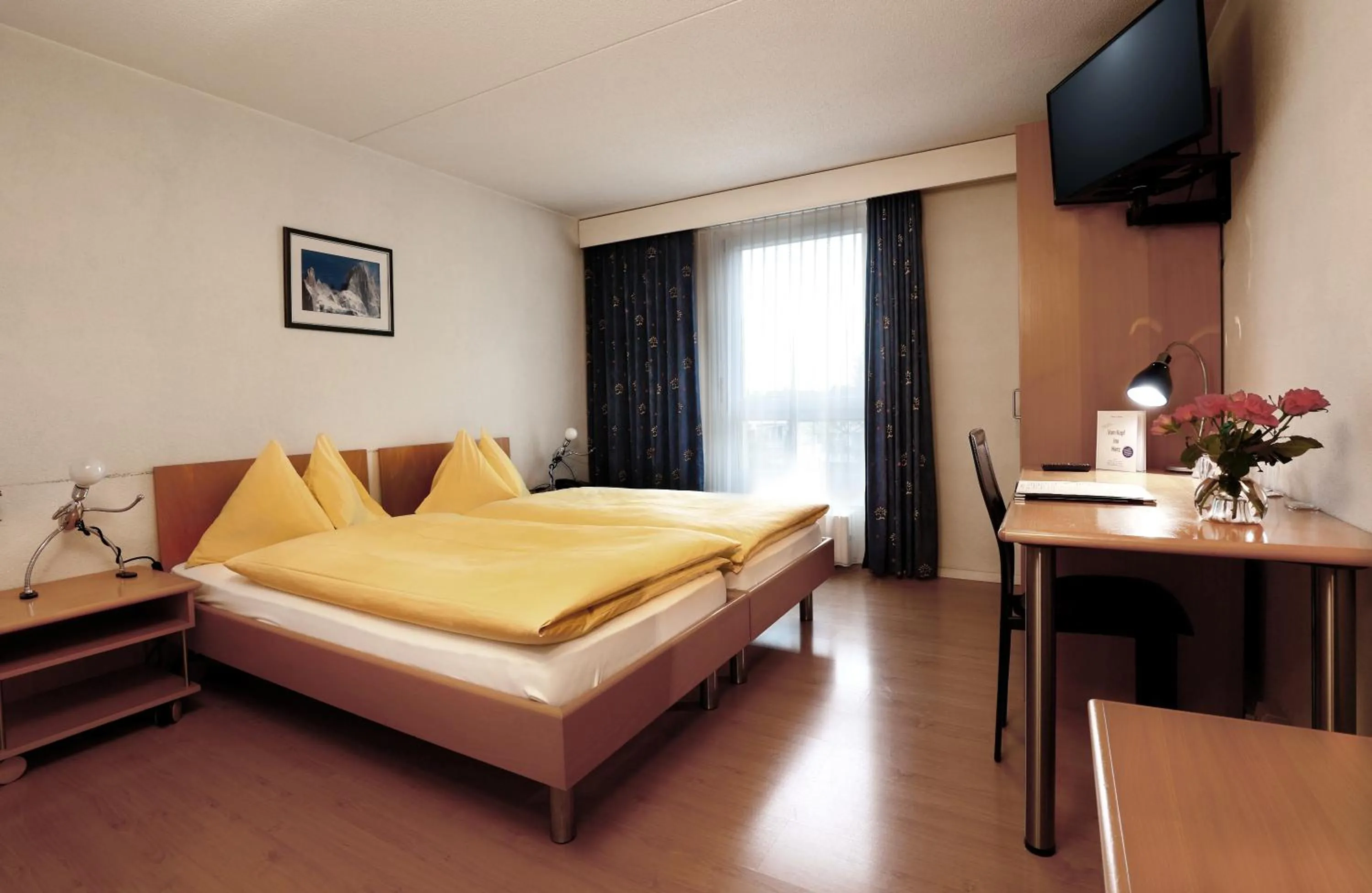 Photo of the whole room, Bed in Hotel Thurgauerhof Self-Check-in