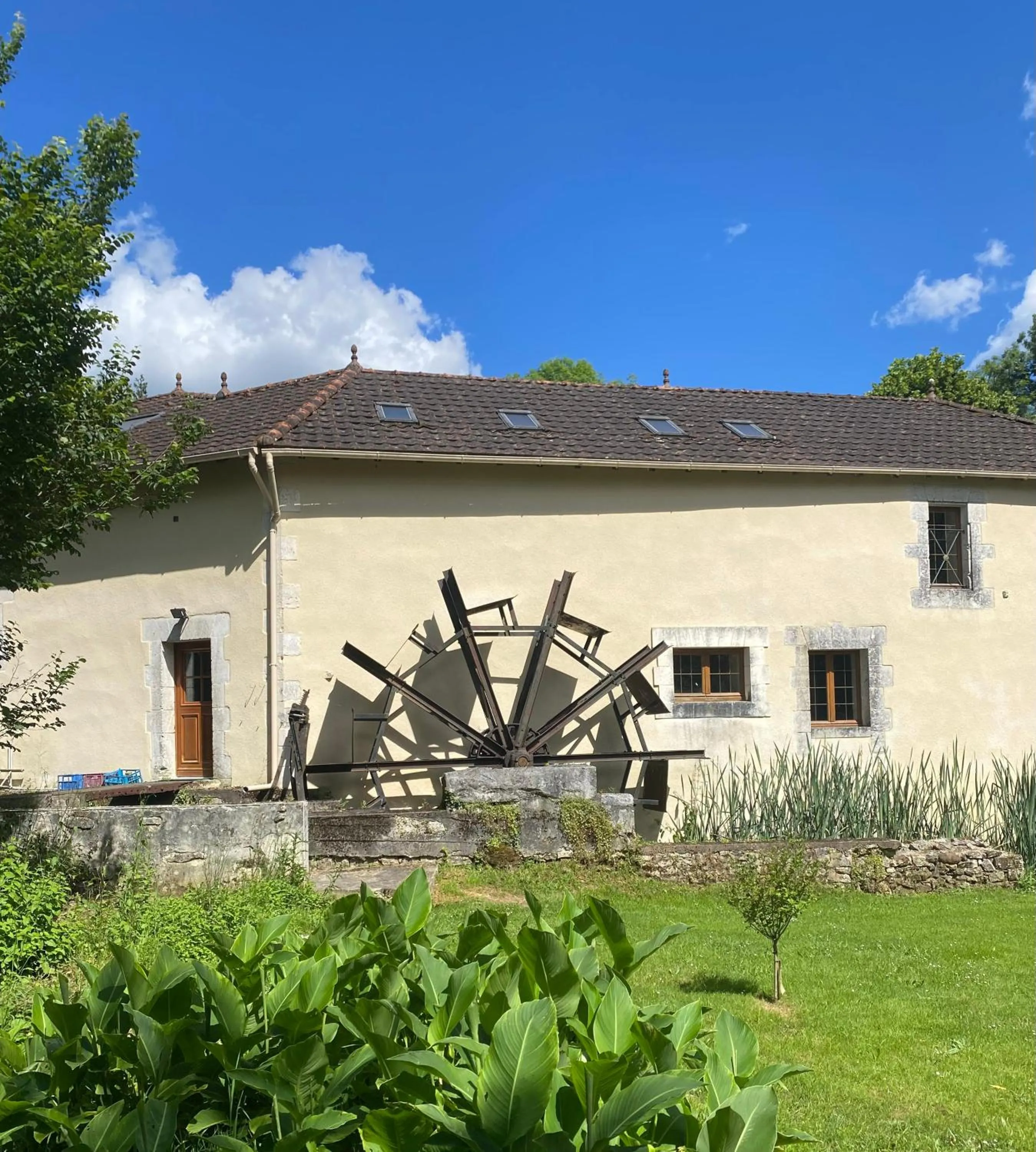 Property building in Moulin du Fontcourt