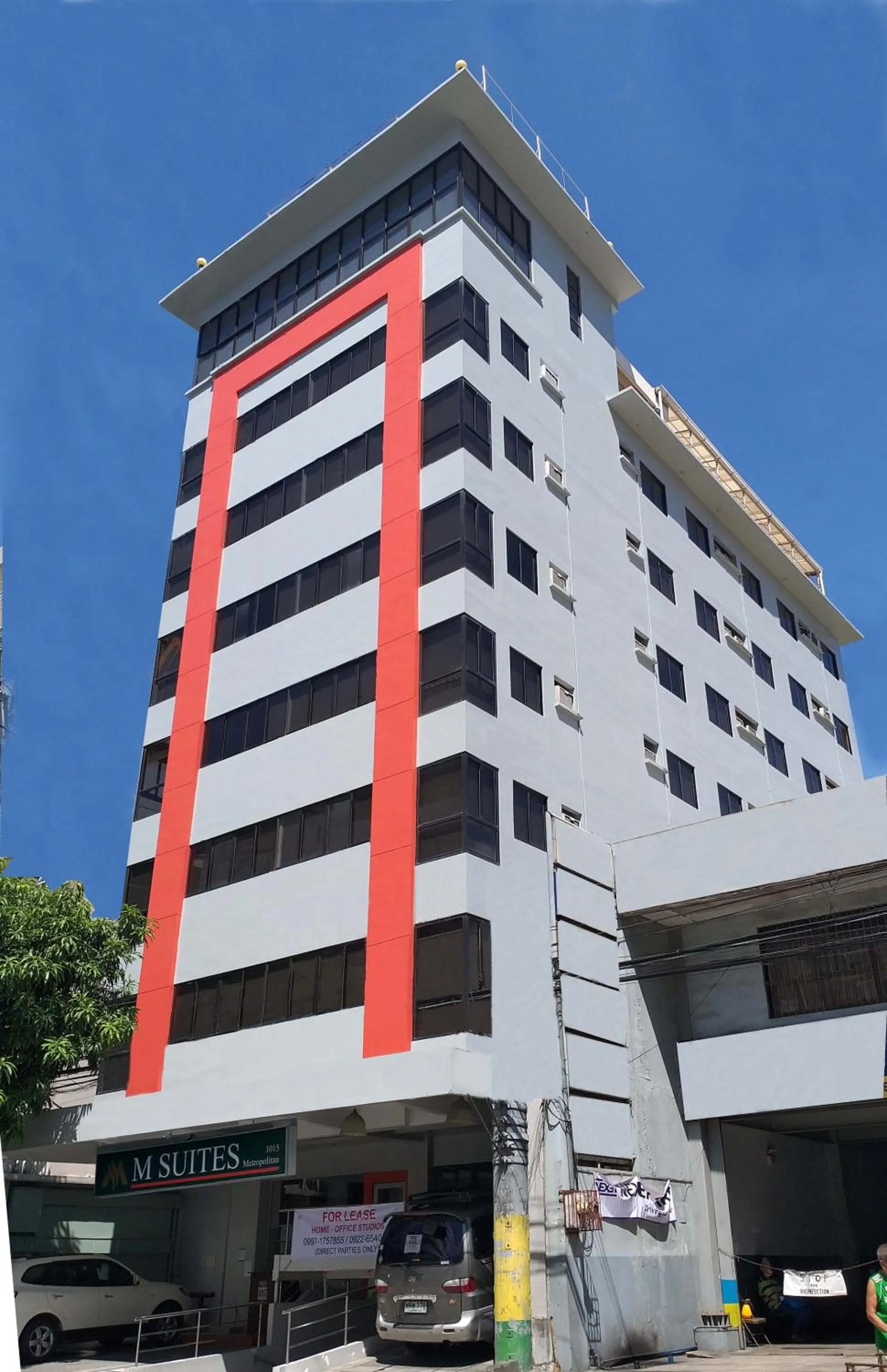 M Suites Hotel