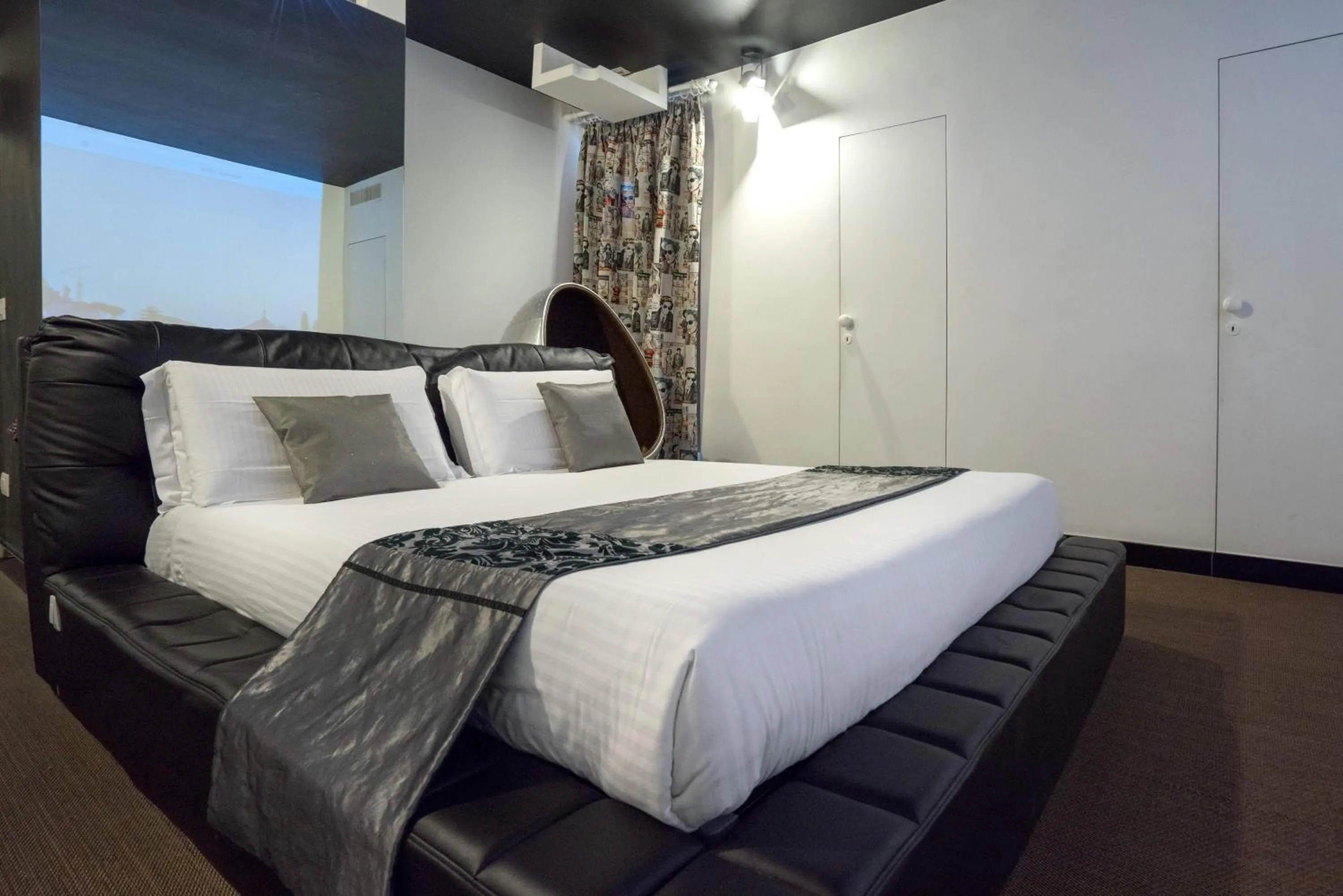 Bedroom, Bed in iRooms Campo dei Fiori