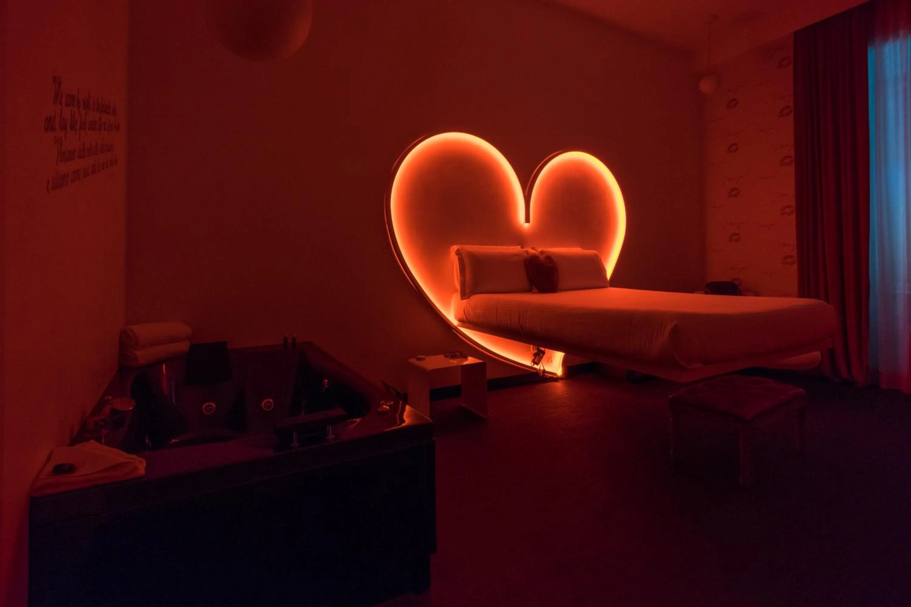 Bedroom, Bed in iRooms Campo dei Fiori