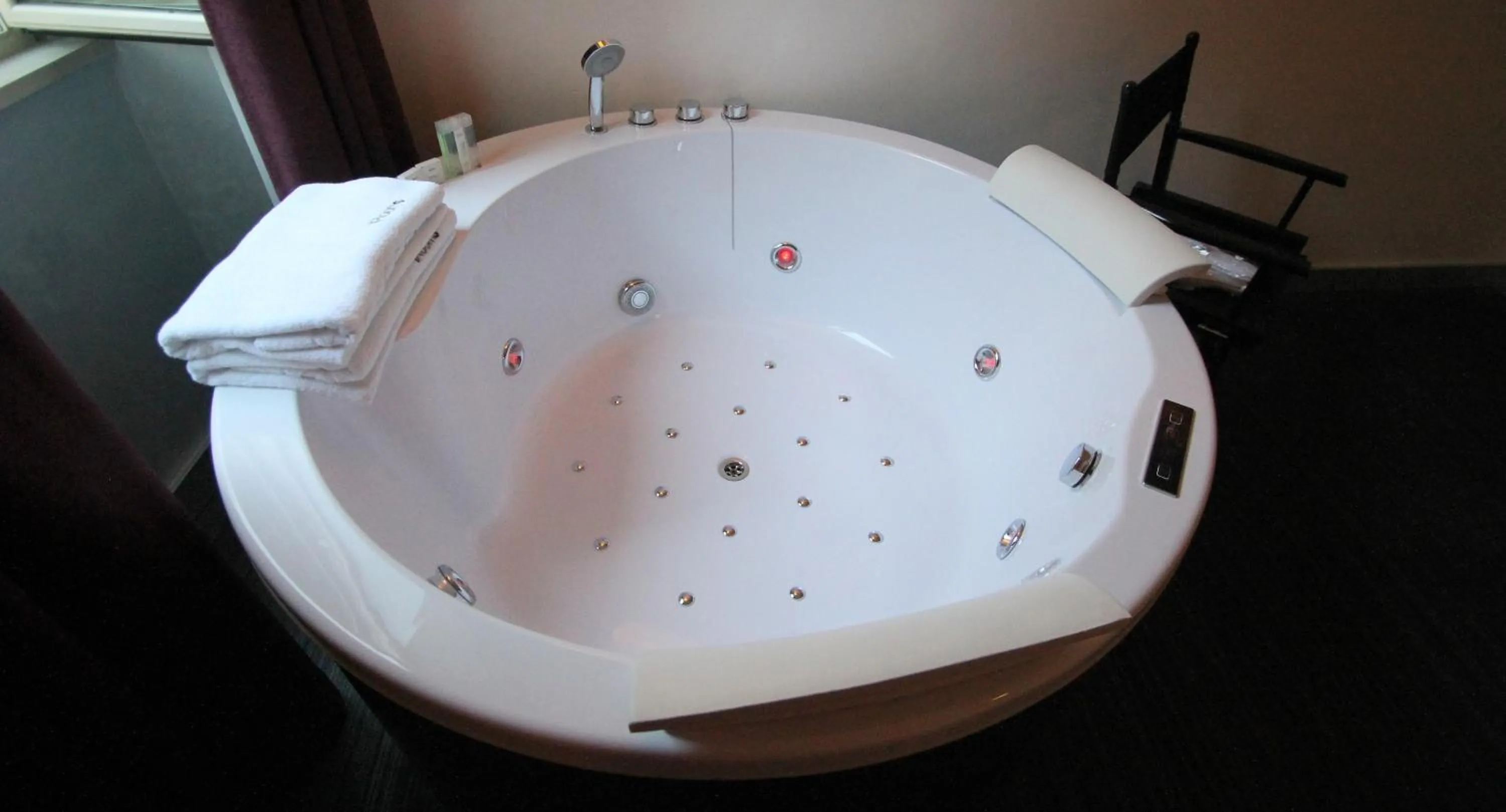 Spa and wellness centre/facilities in iRooms Campo dei Fiori