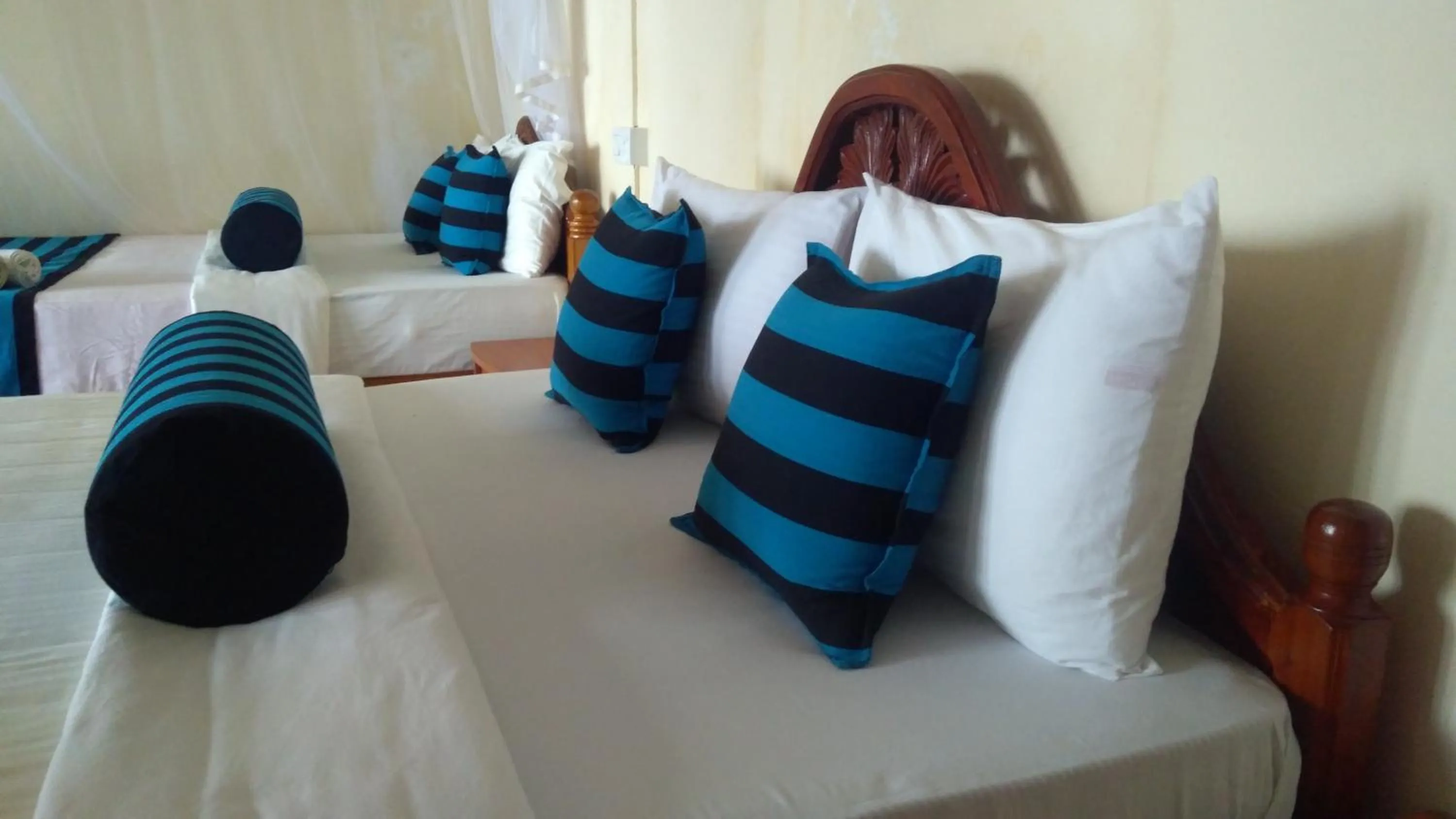 Property building, Bed in Blue Ribbon Homestay