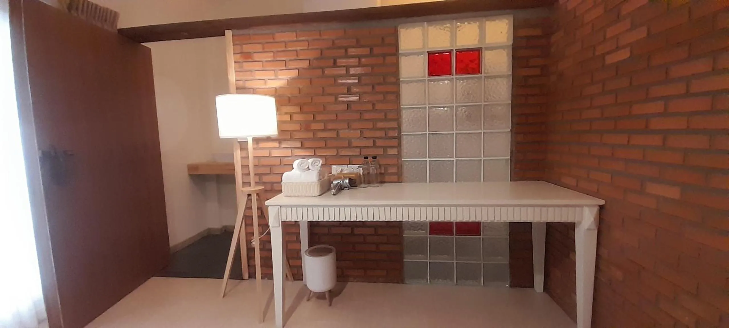 Photo of the whole room in To The Moon Guesthouse