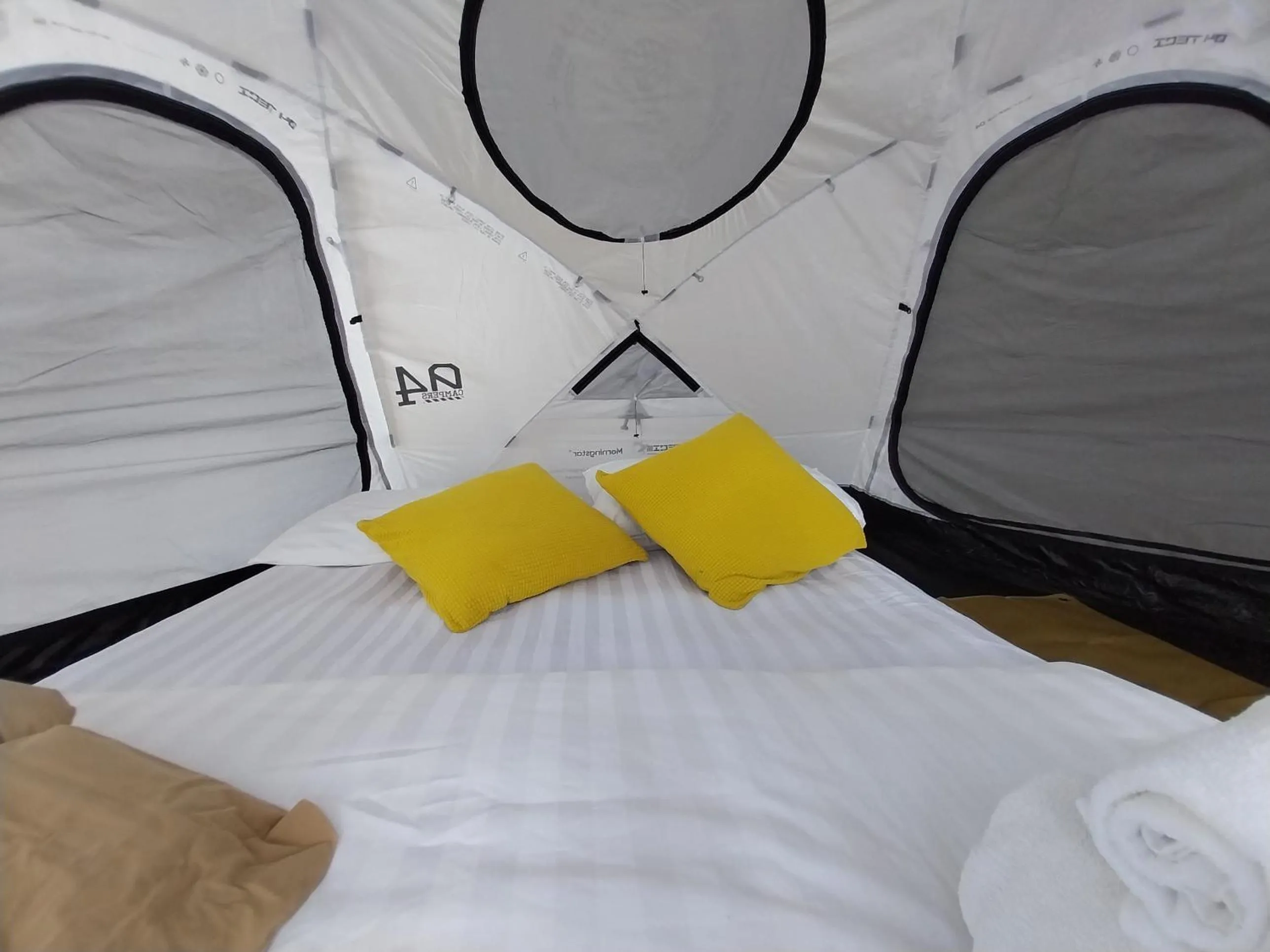 Bed in To The Moon Guesthouse