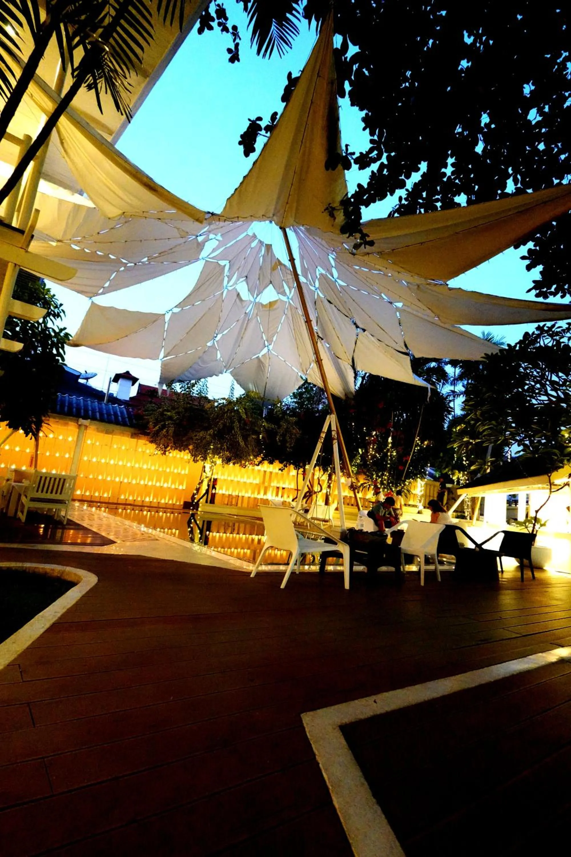 Swimming pool in To The Moon Guesthouse