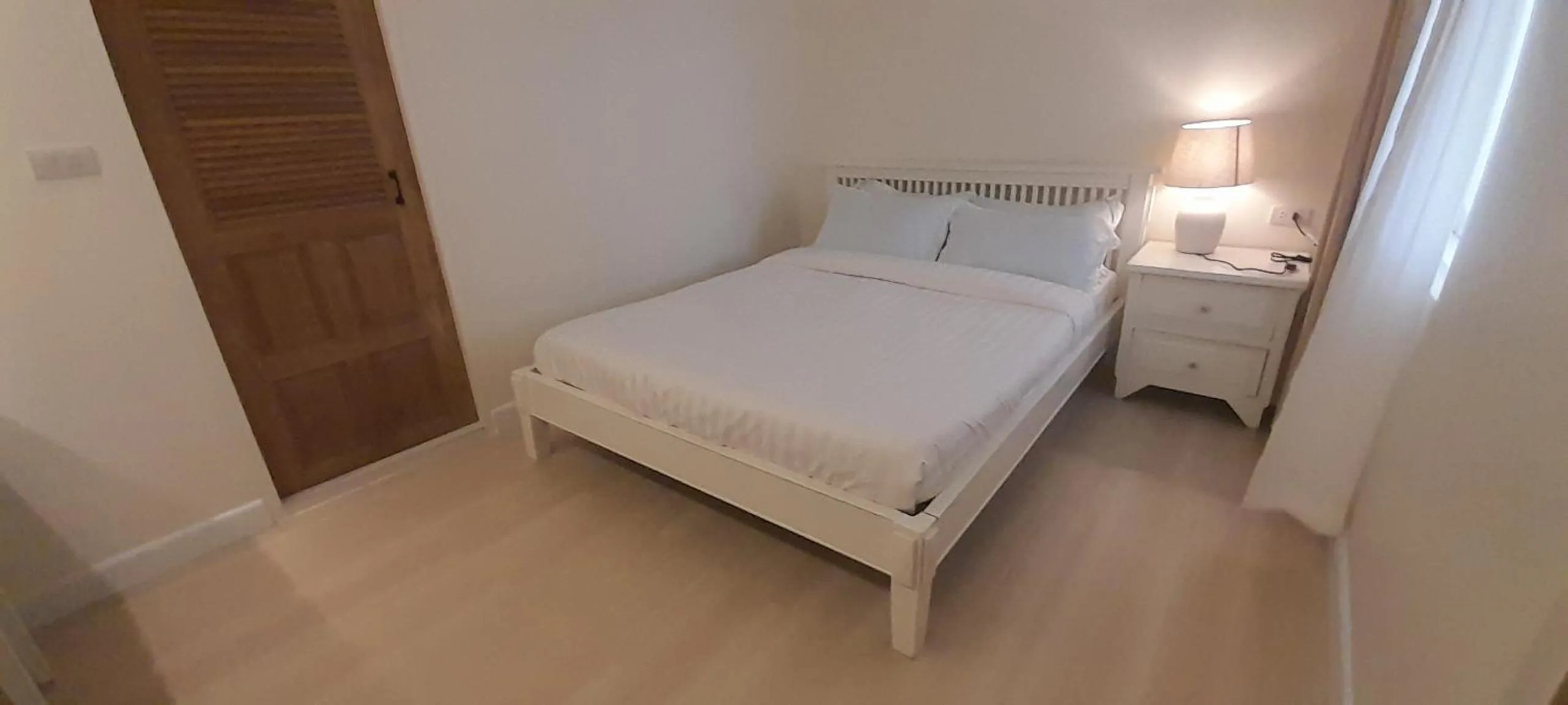 Bed in To The Moon Guesthouse