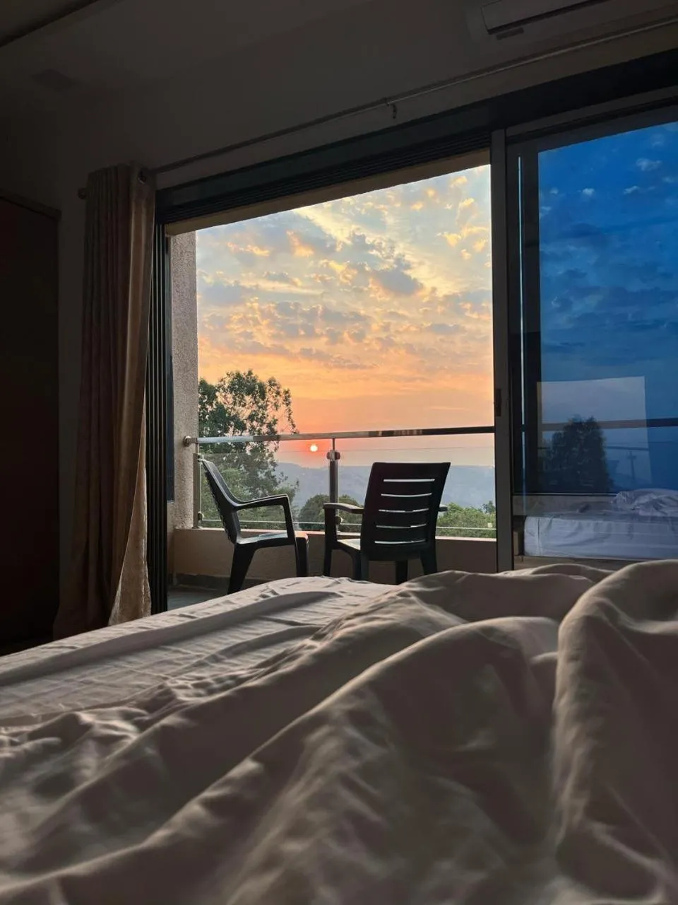 Sunset, Bed in Divine Resort- Bhilar