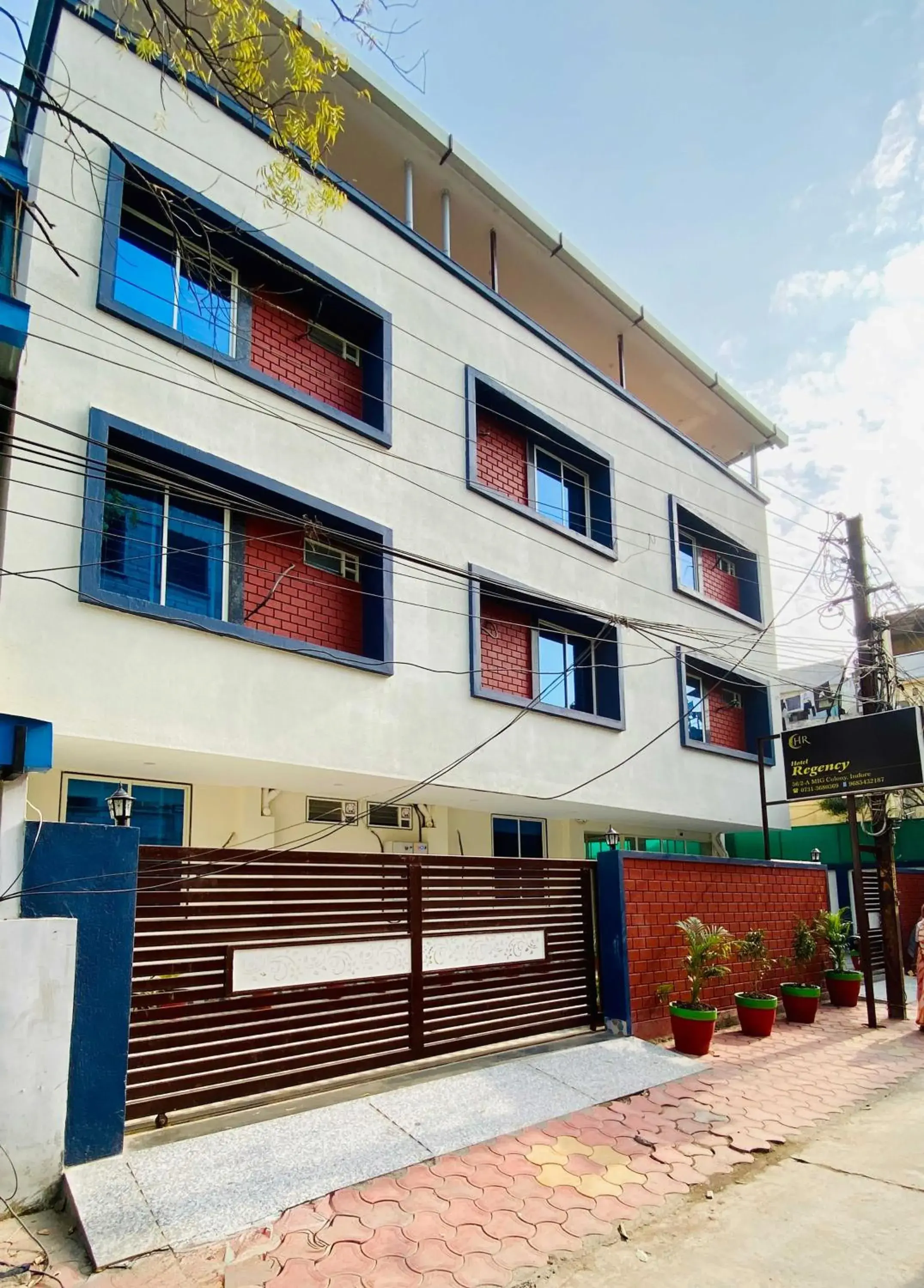 Property building in Hotel Regency Property building in Hotel Regency