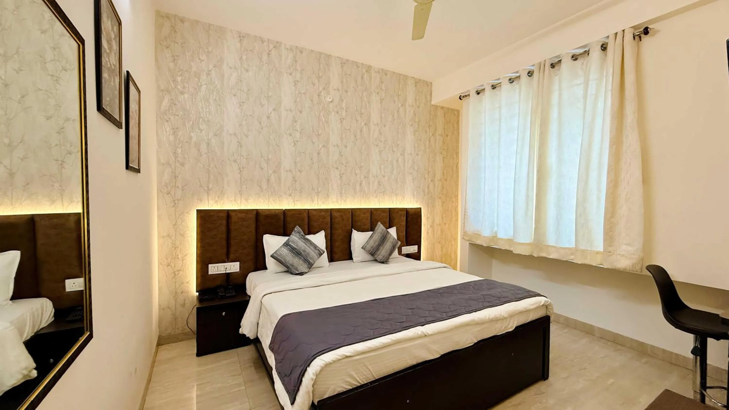 Bed in Hotel Regency