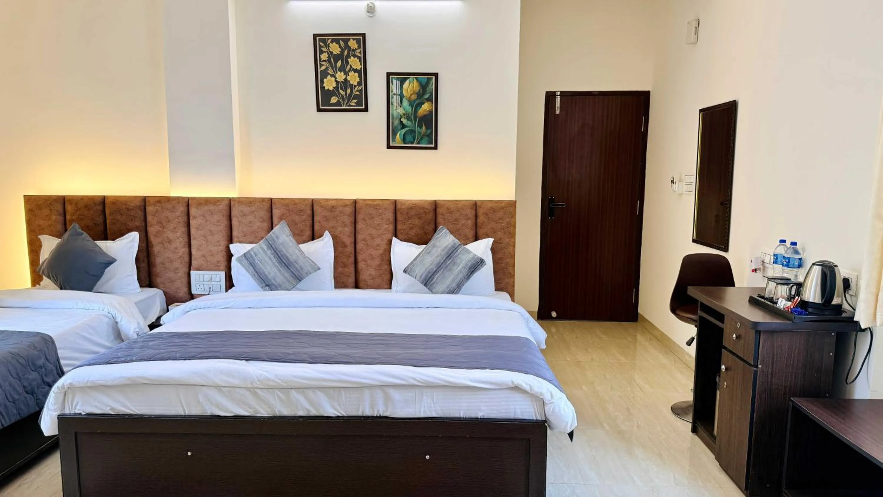 Bed in Hotel Regency