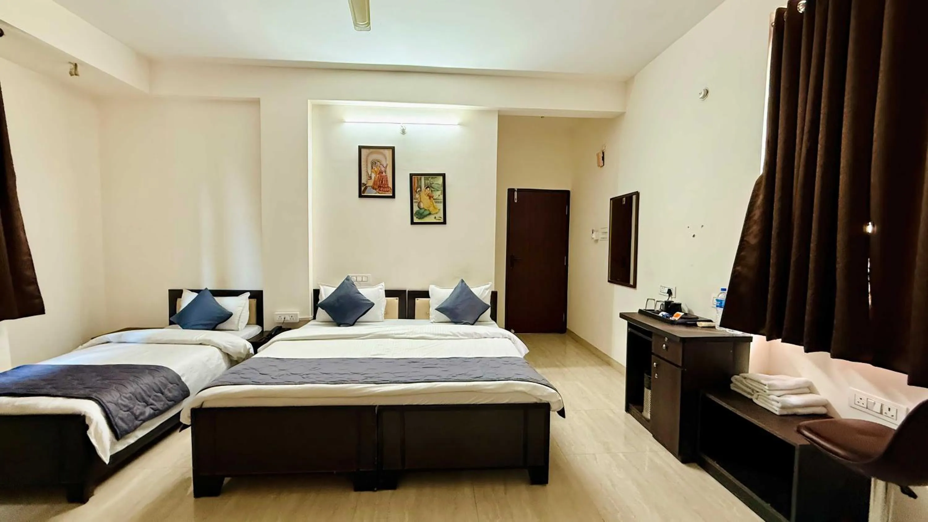 Bed in Hotel Regency