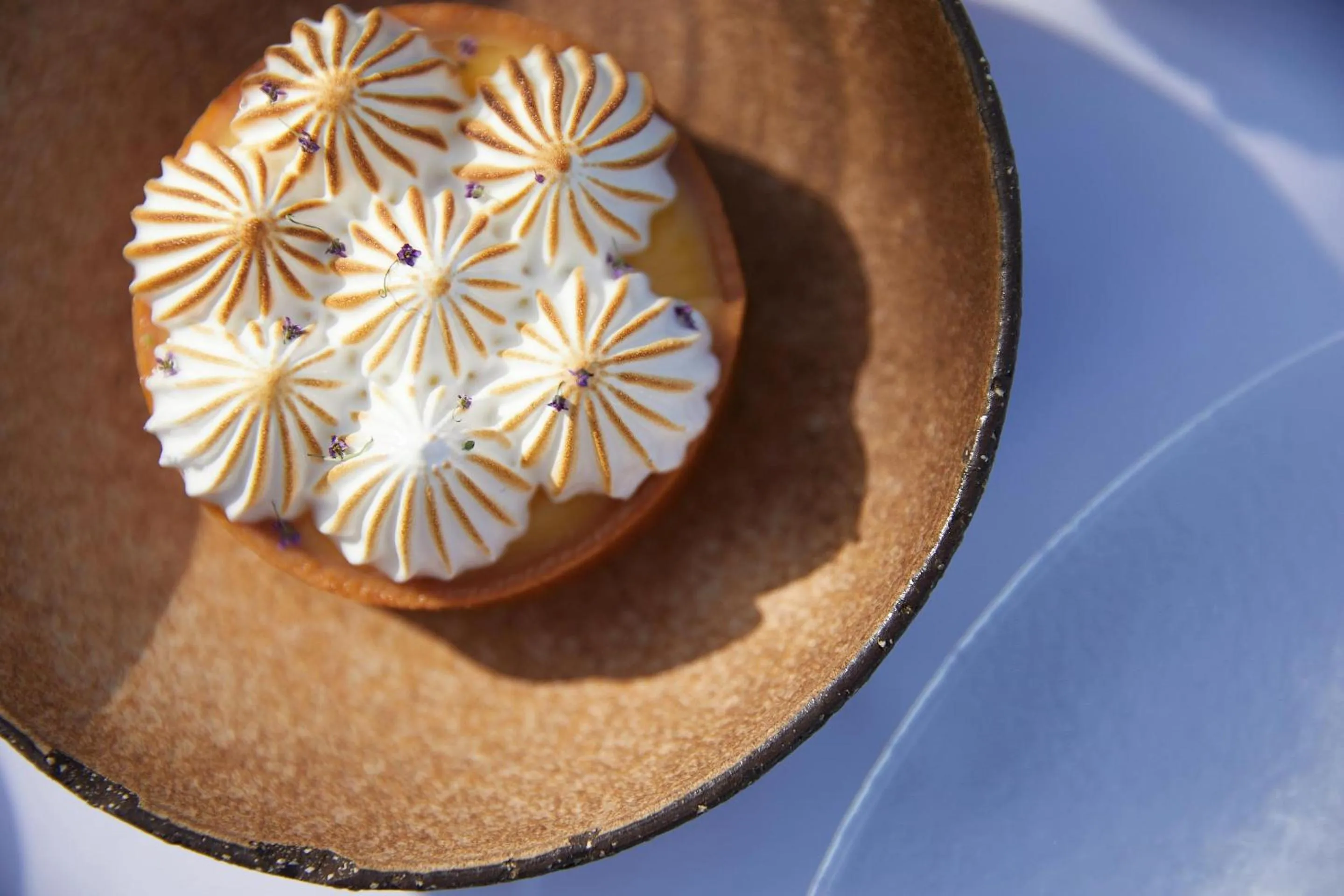 Restaurant/places to eat in Sani Beach