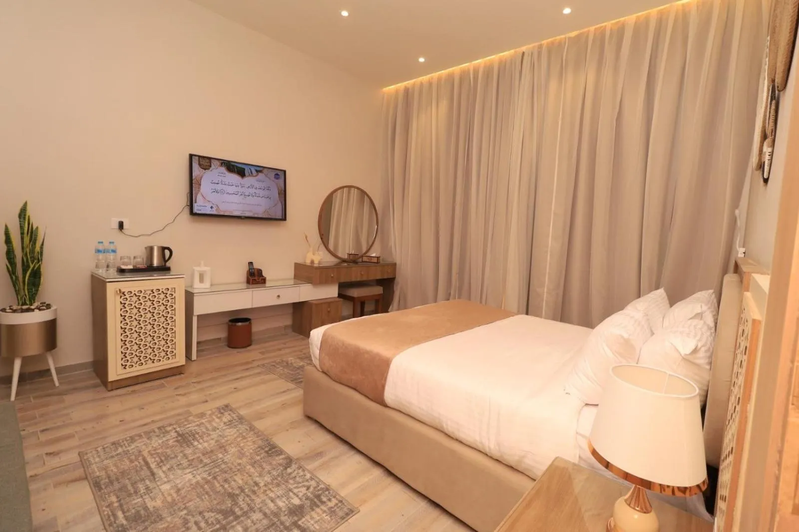 Single Room in Jewel Alfustat Hotel