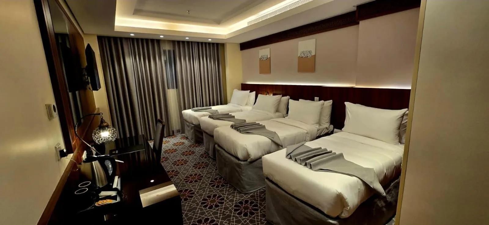 Bed in Maysan Rehab Al Mysk Hotel