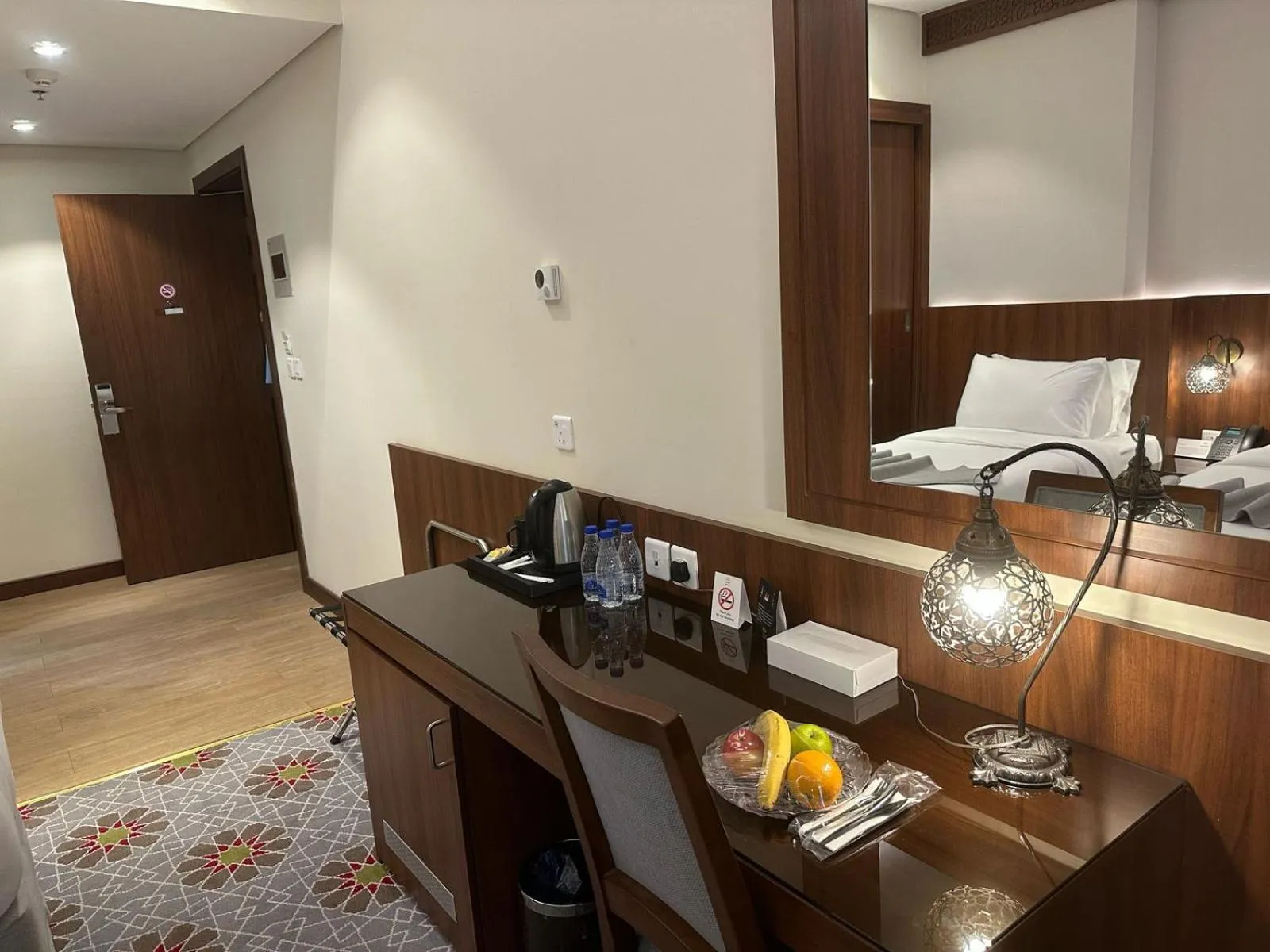 minibar in Maysan Rehab Al Mysk Hotel