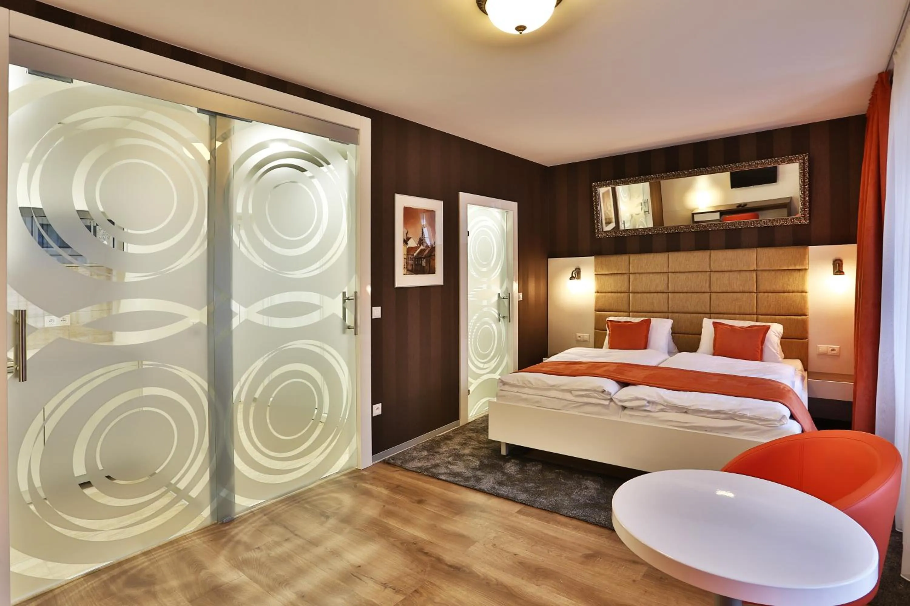 Decorative detail, Bed in VIP Apartments