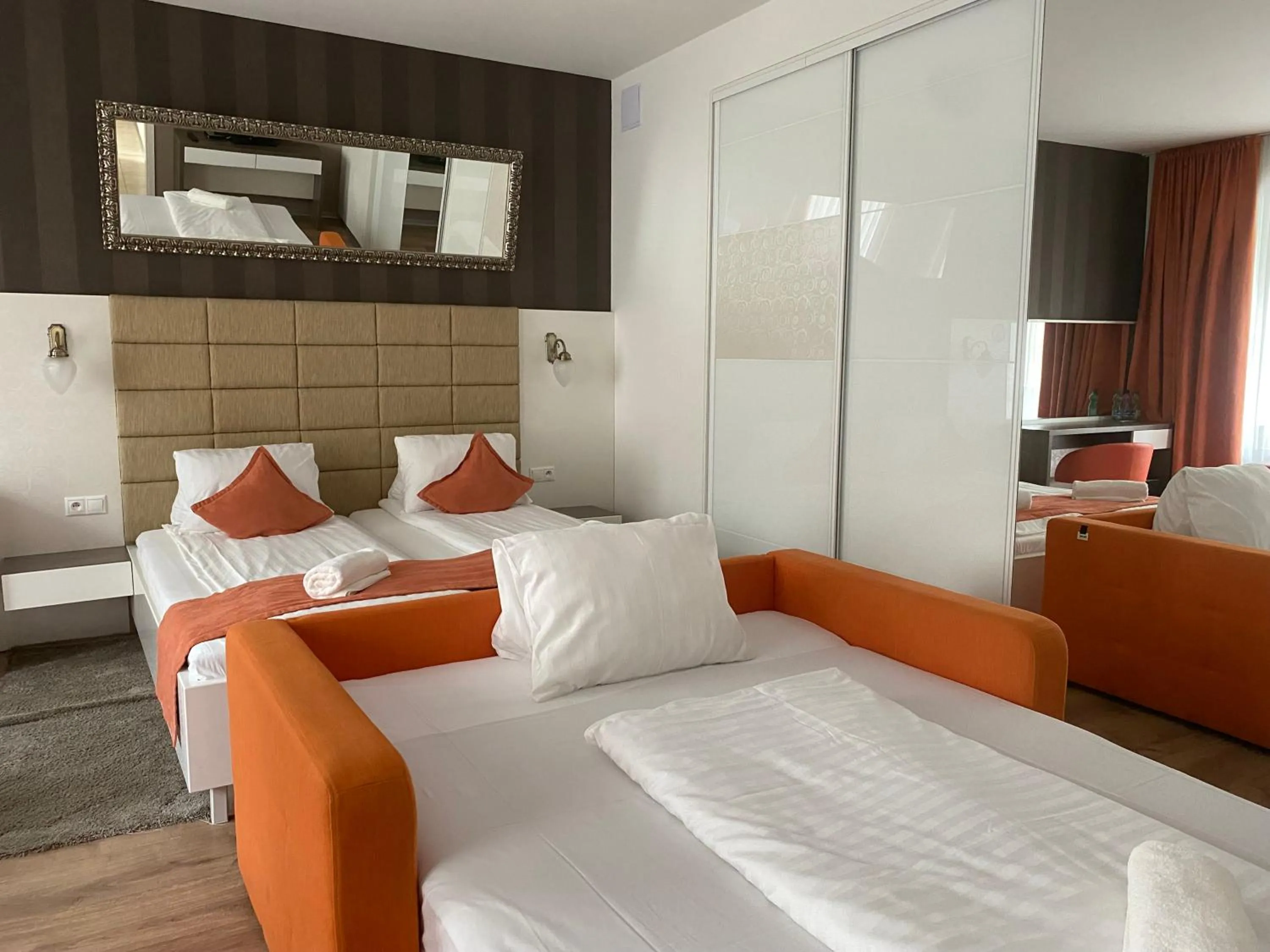 Photo of the whole room, Bed in VIP Apartments