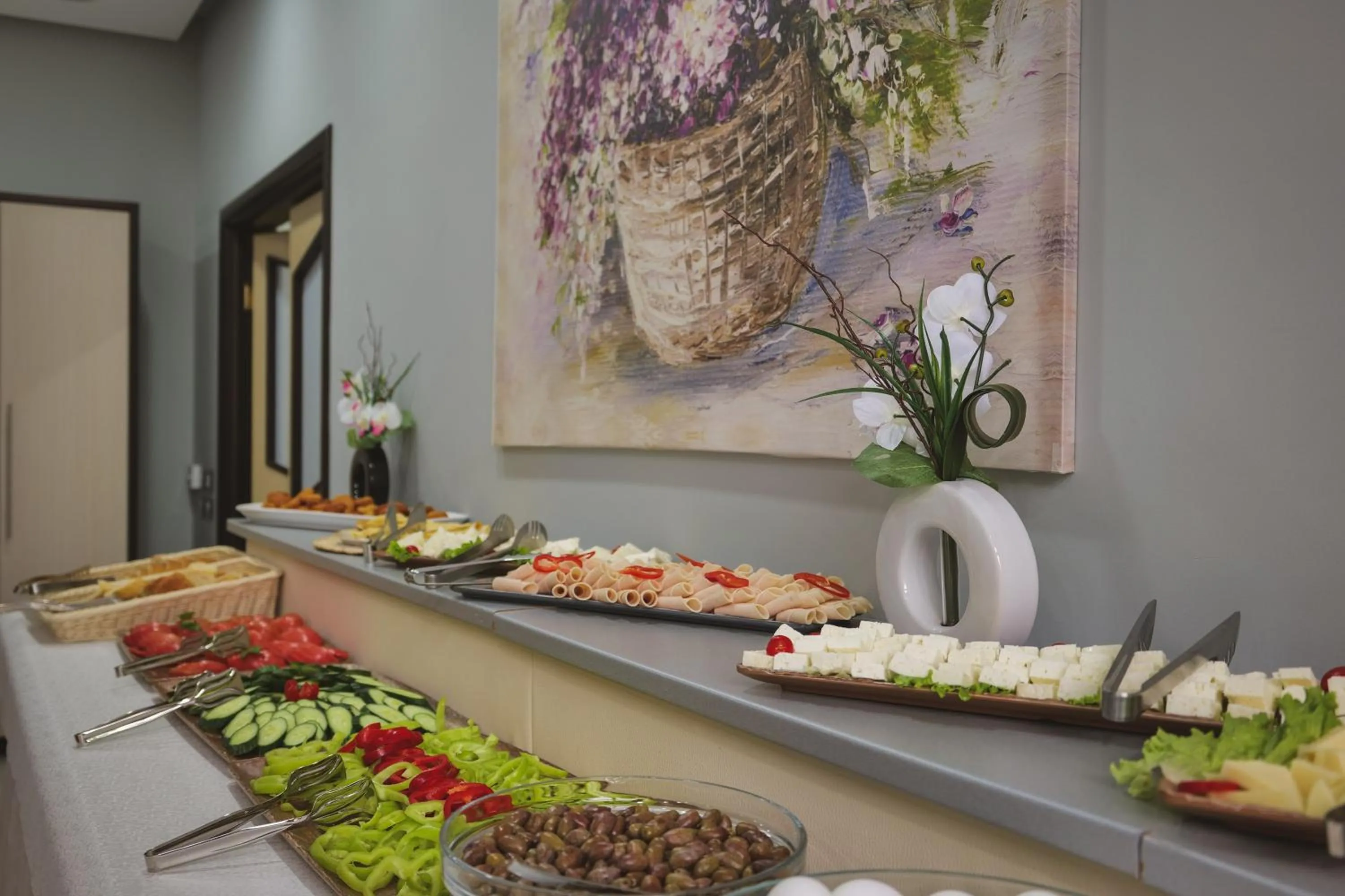 Food and drinks in Heksamil Hotel