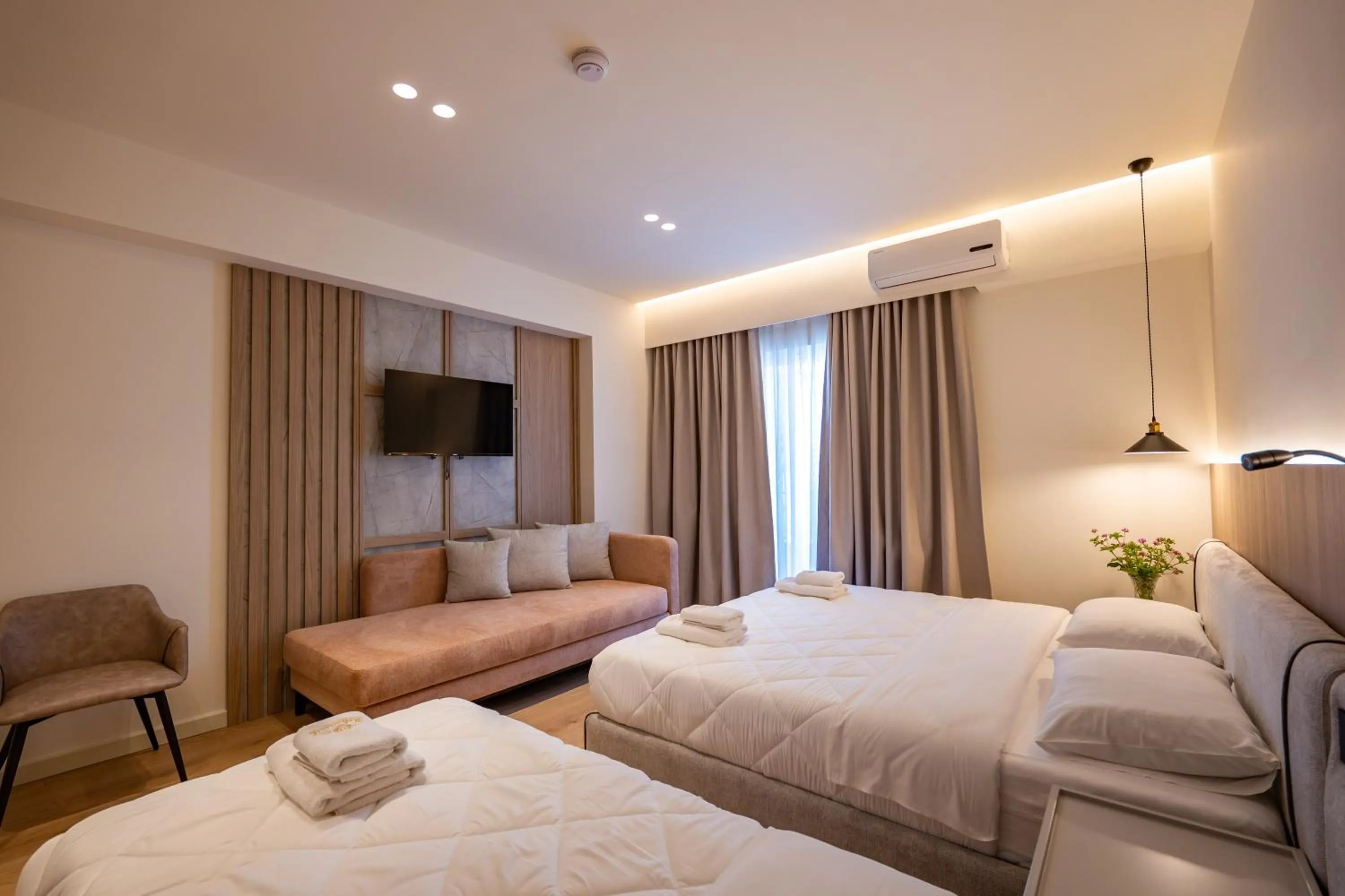 Bed in Heksamil Hotel