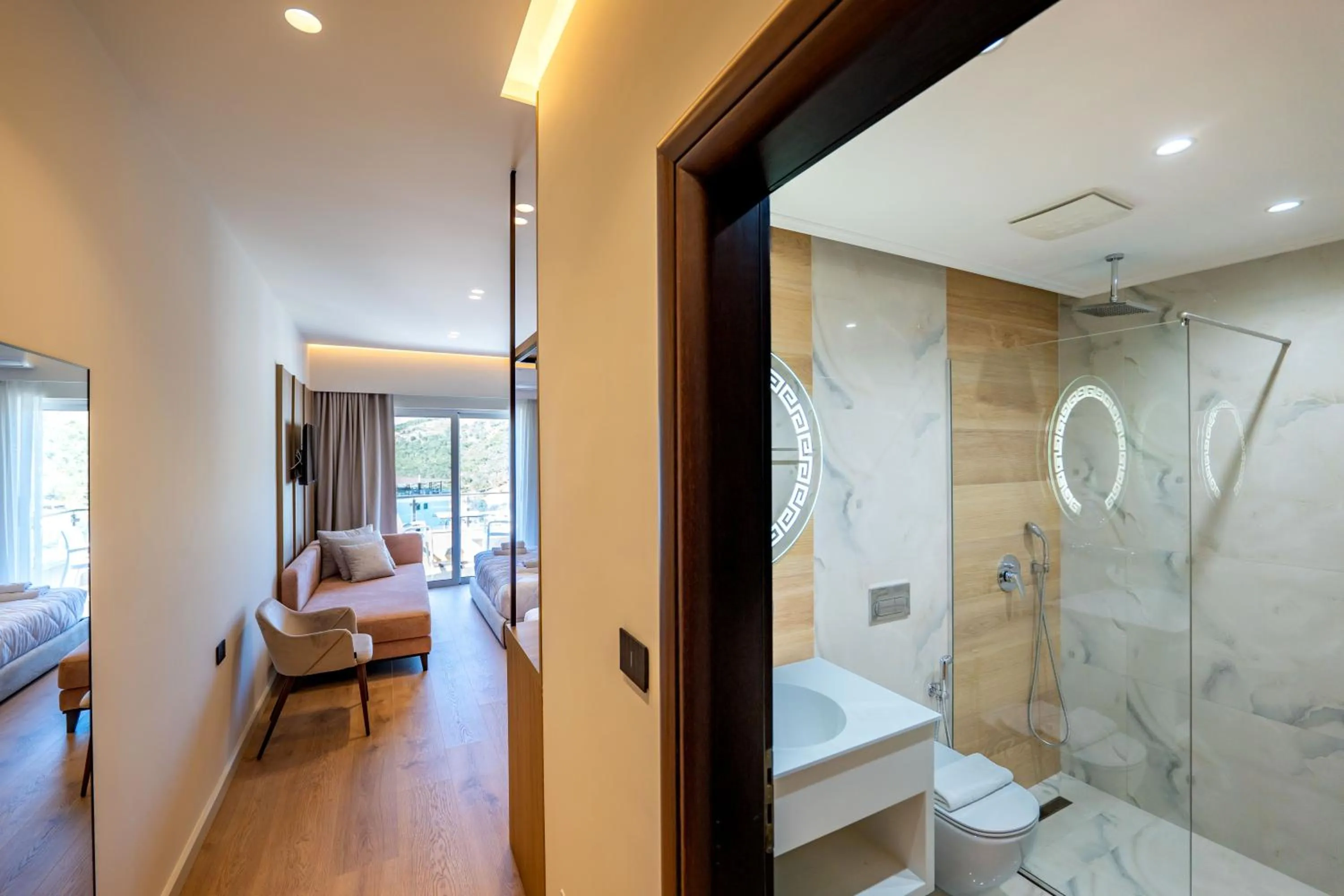 Toilet in Heksamil Hotel