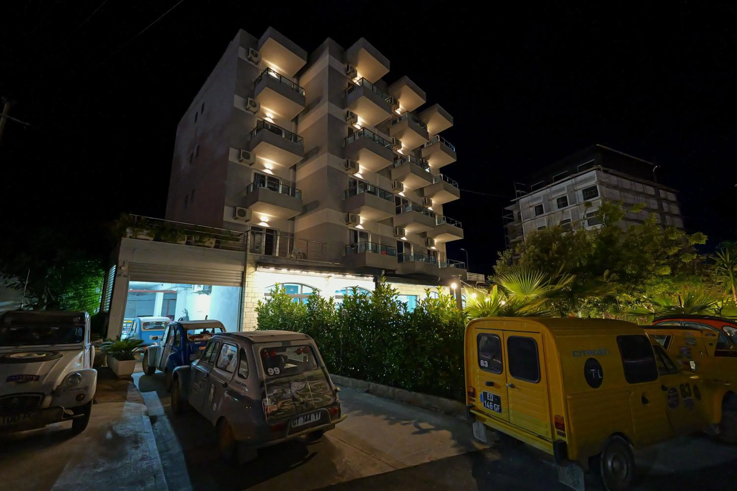 Property building in Heksamil Hotel