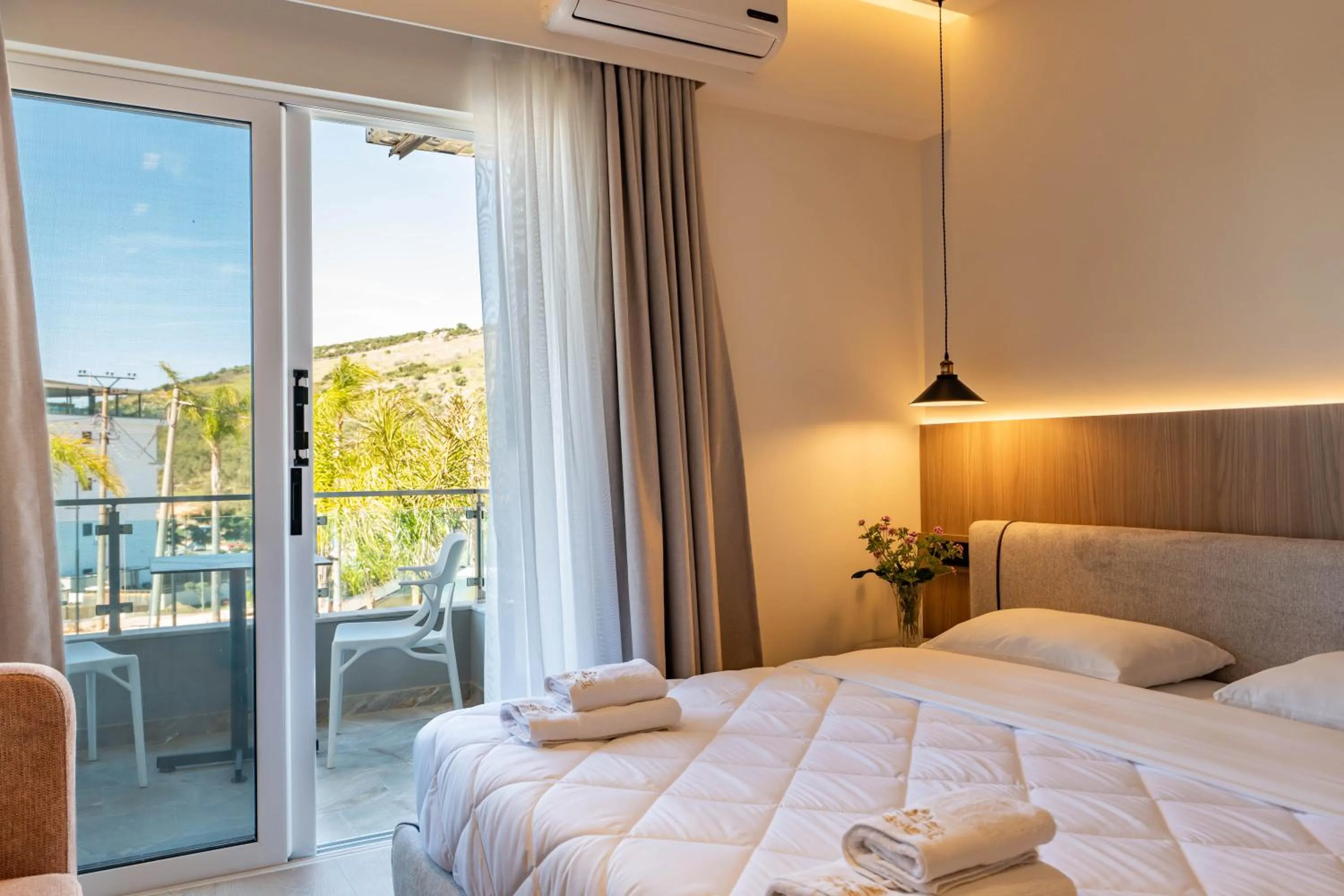 Photo of the whole room, Bed in Heksamil Hotel