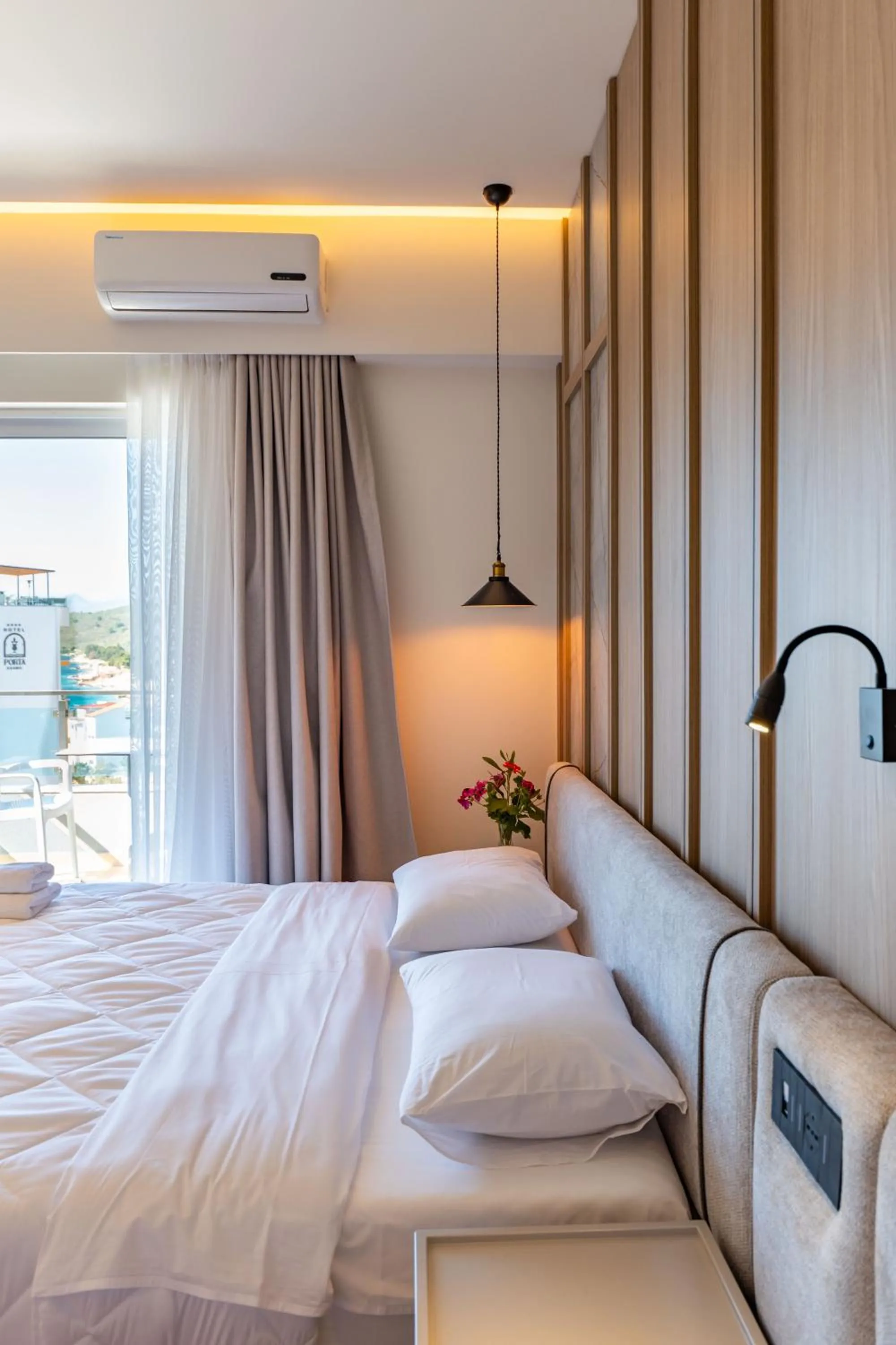 Bed in Heksamil Hotel